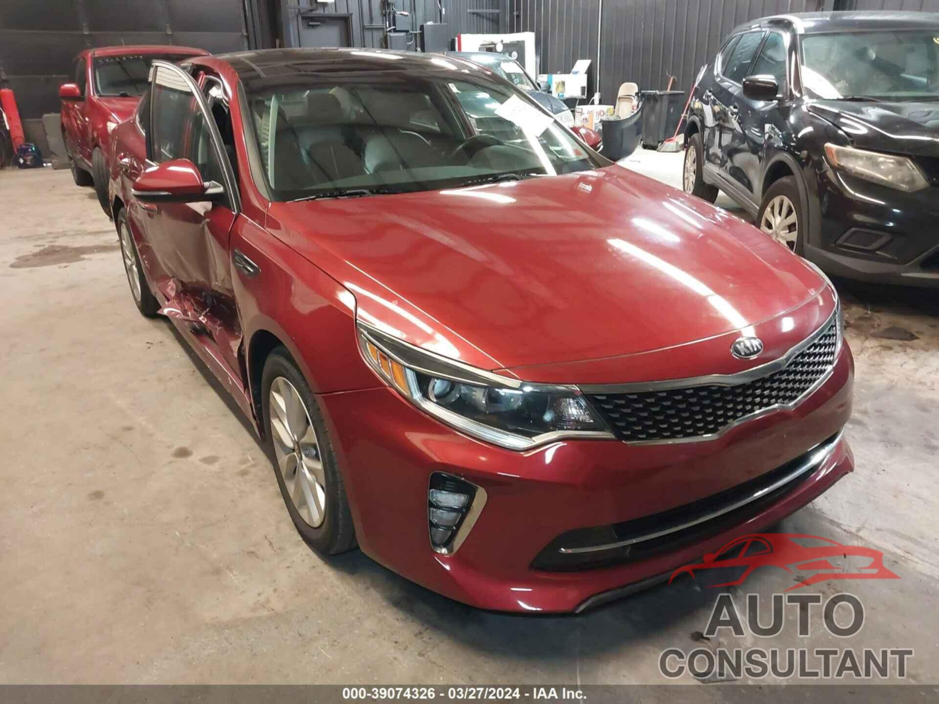 KIA OPTIMA 2018 - 5XXGT4L32JG223949