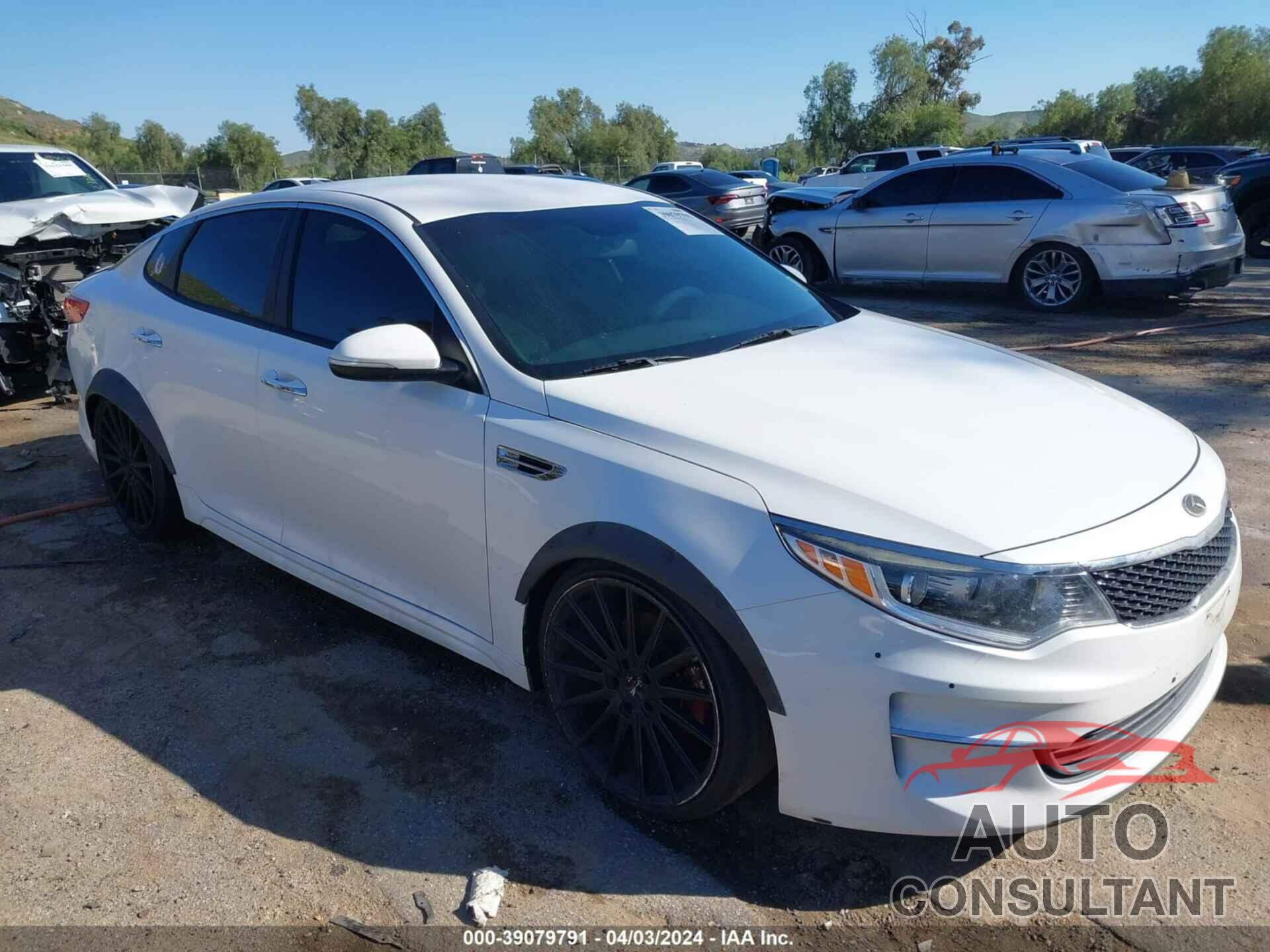 KIA OPTIMA 2018 - 5XXGT4L3XJG261087