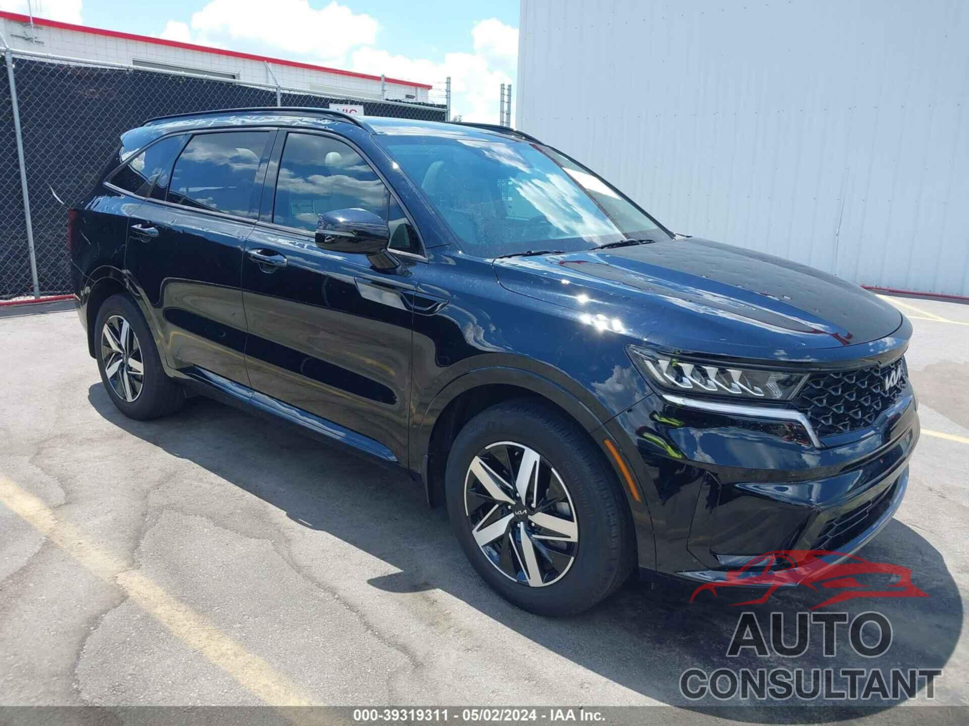 KIA SORENTO 2023 - 5XYRL4LC4PG169762