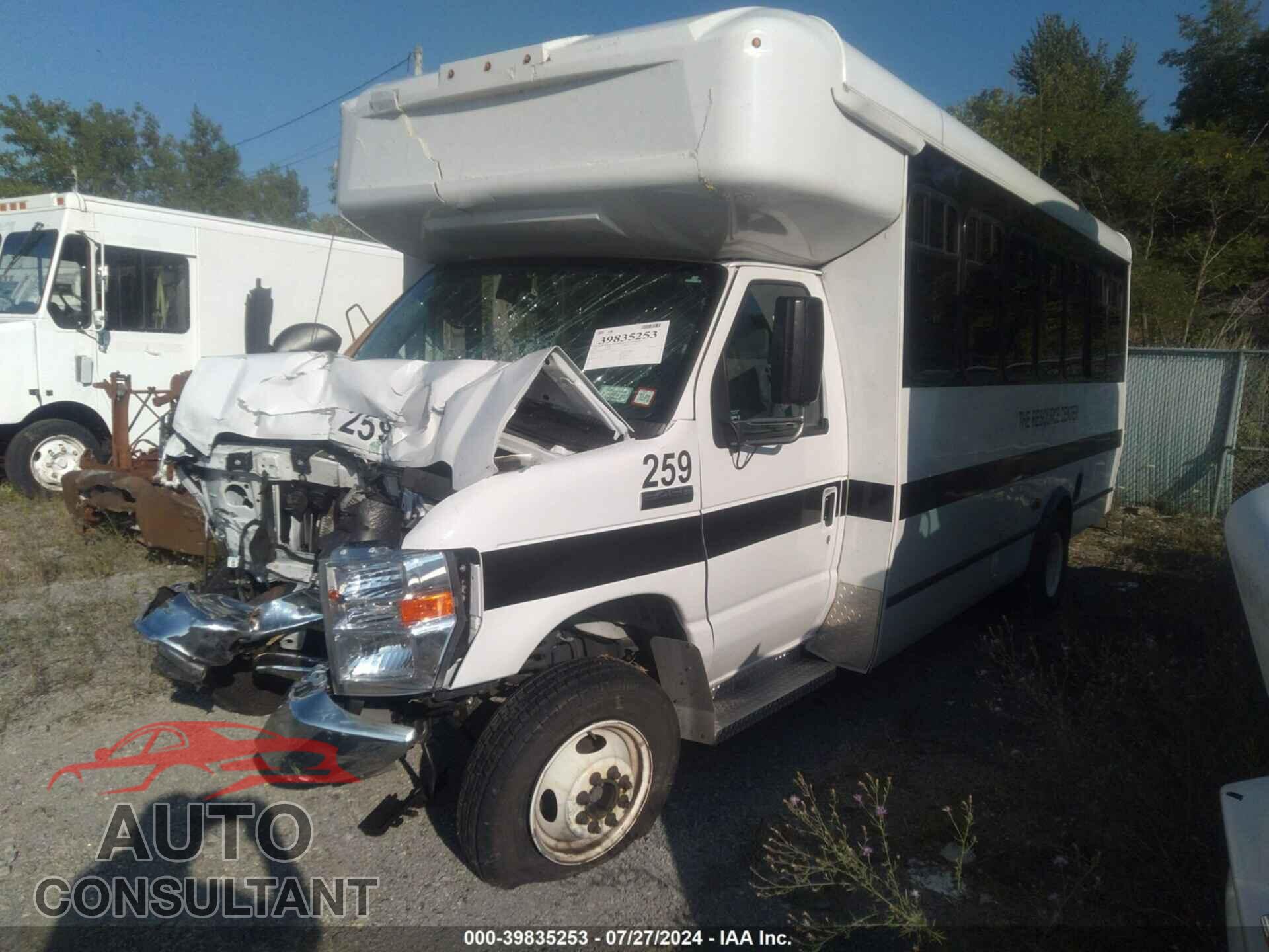 FORD E-450 CUTAWAY 2023 - 1FDFE4FN4PDD05635