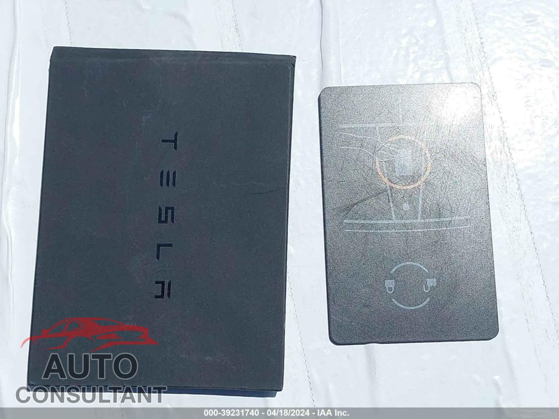 TESLA MODEL 3 2023 - 5YJ3E1EBXPF631106