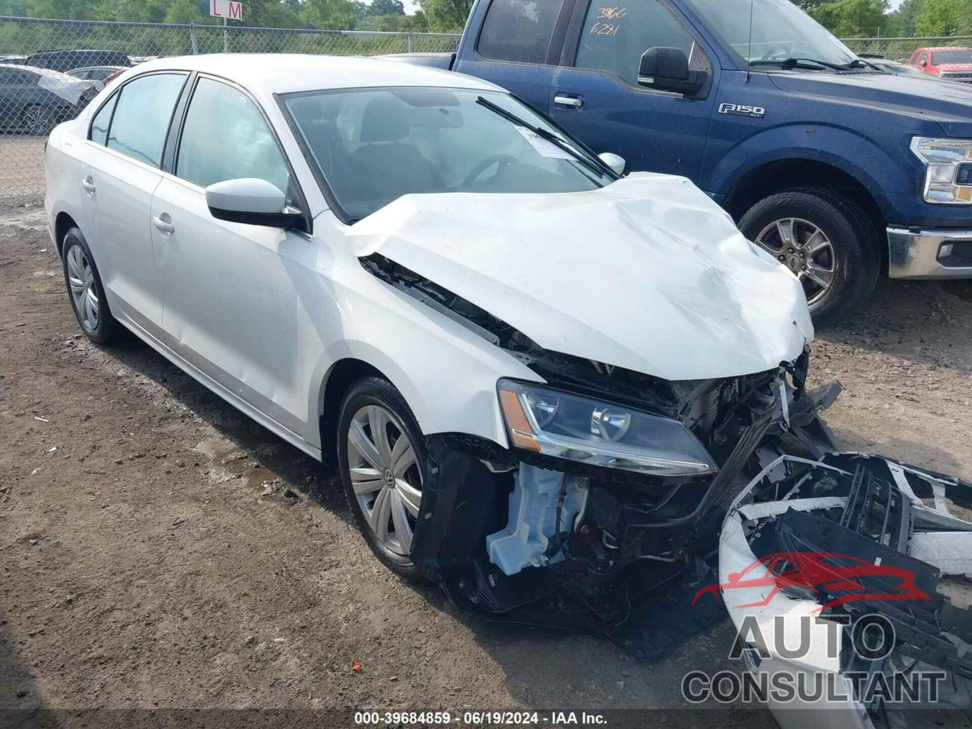 VOLKSWAGEN JETTA 2017 - 3VW2B7AJ0HM218996