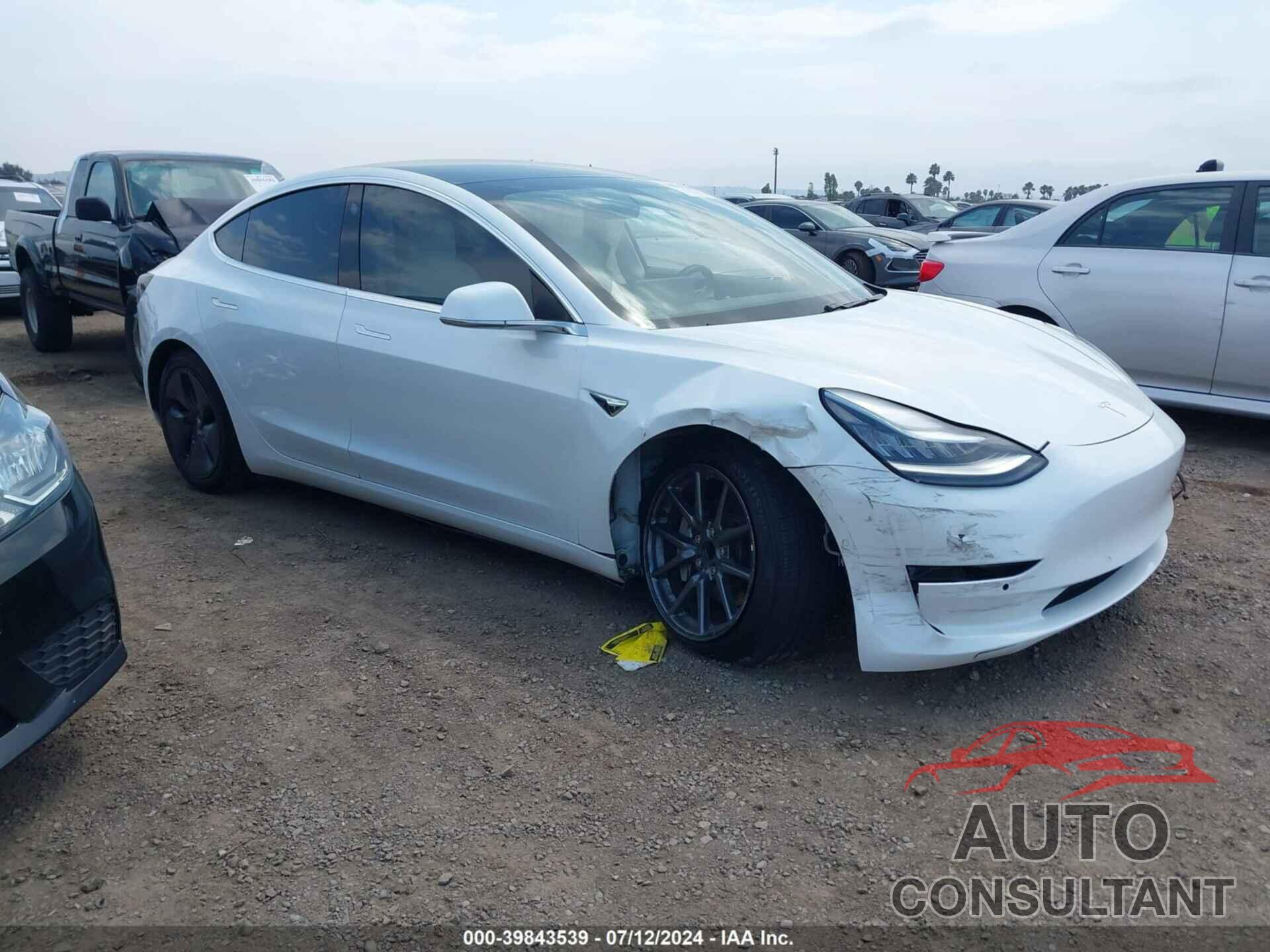 TESLA MODEL 3 2020 - 5YJ3E1EA0LF703657