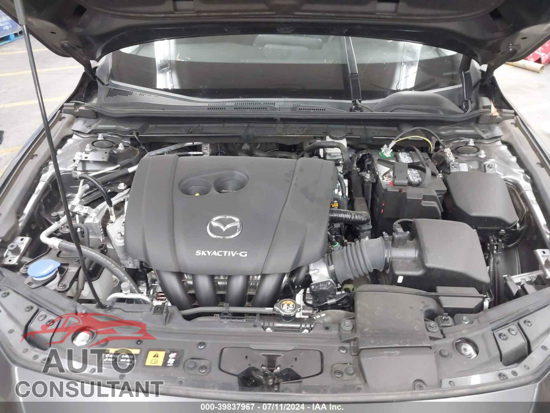 MAZDA 3 2019 - JM1BPACL9K1108758