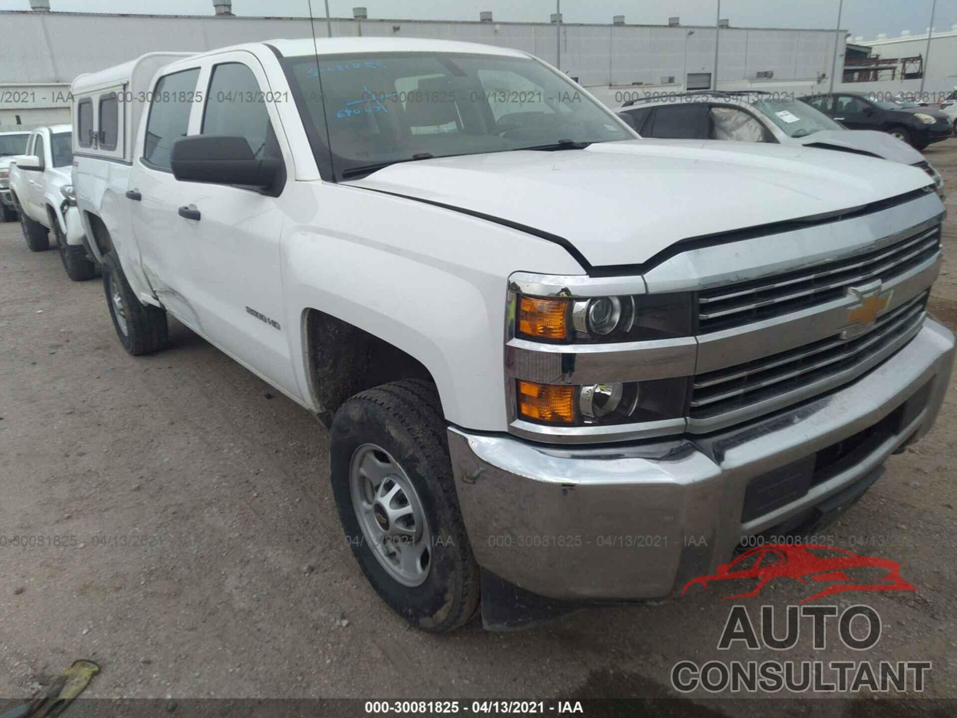 CHEVROLET SILVERADO 2500HD 2018 - 1GC1KUEG6JF255178