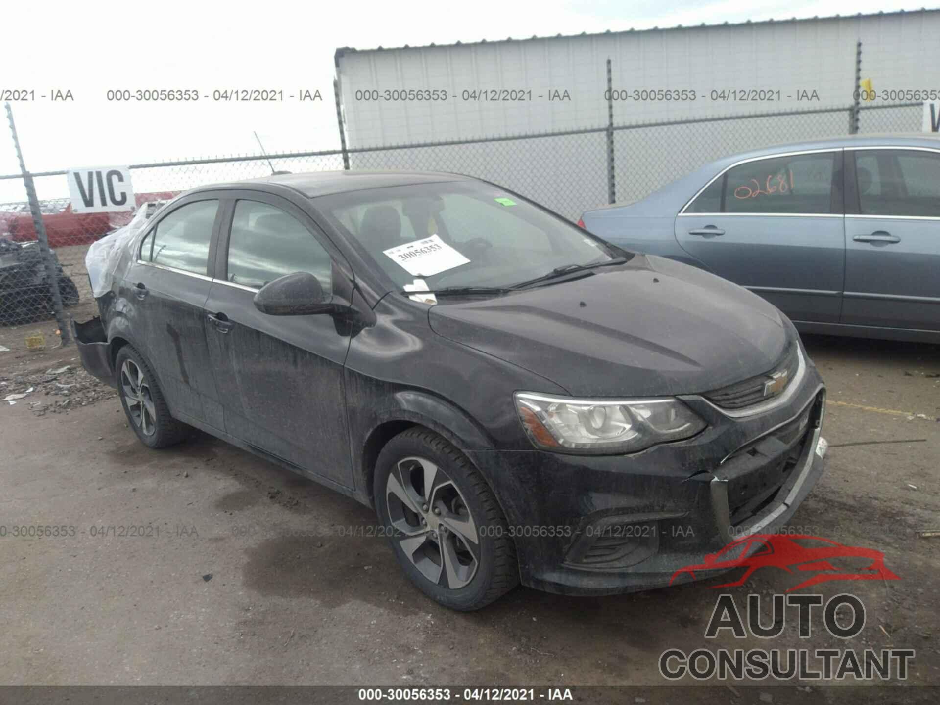 CHEVROLET SONIC 2017 - 1G1JF5SB5H4101840