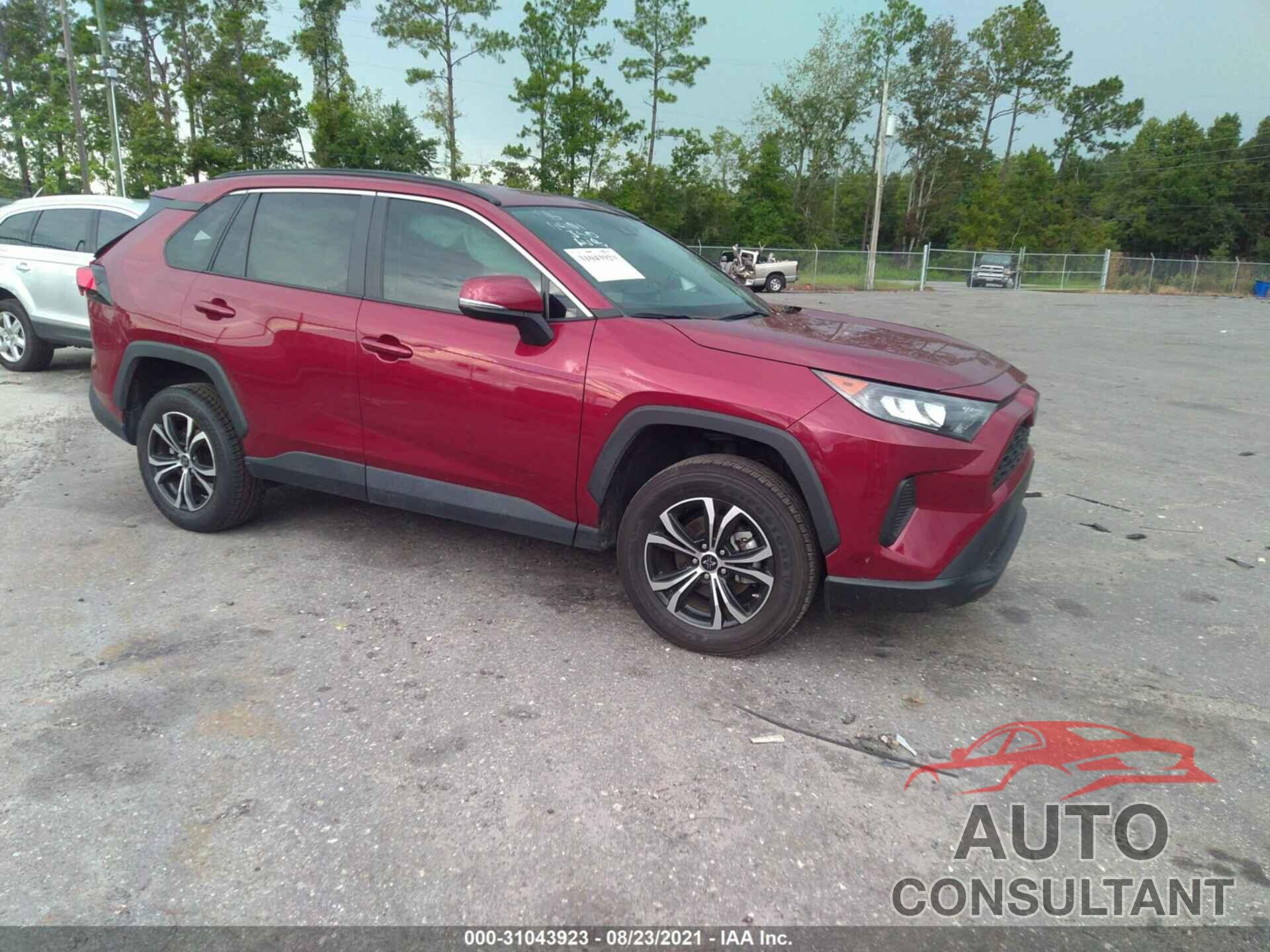 TOYOTA RAV4 2020 - 2T3K1RFV4LC063858