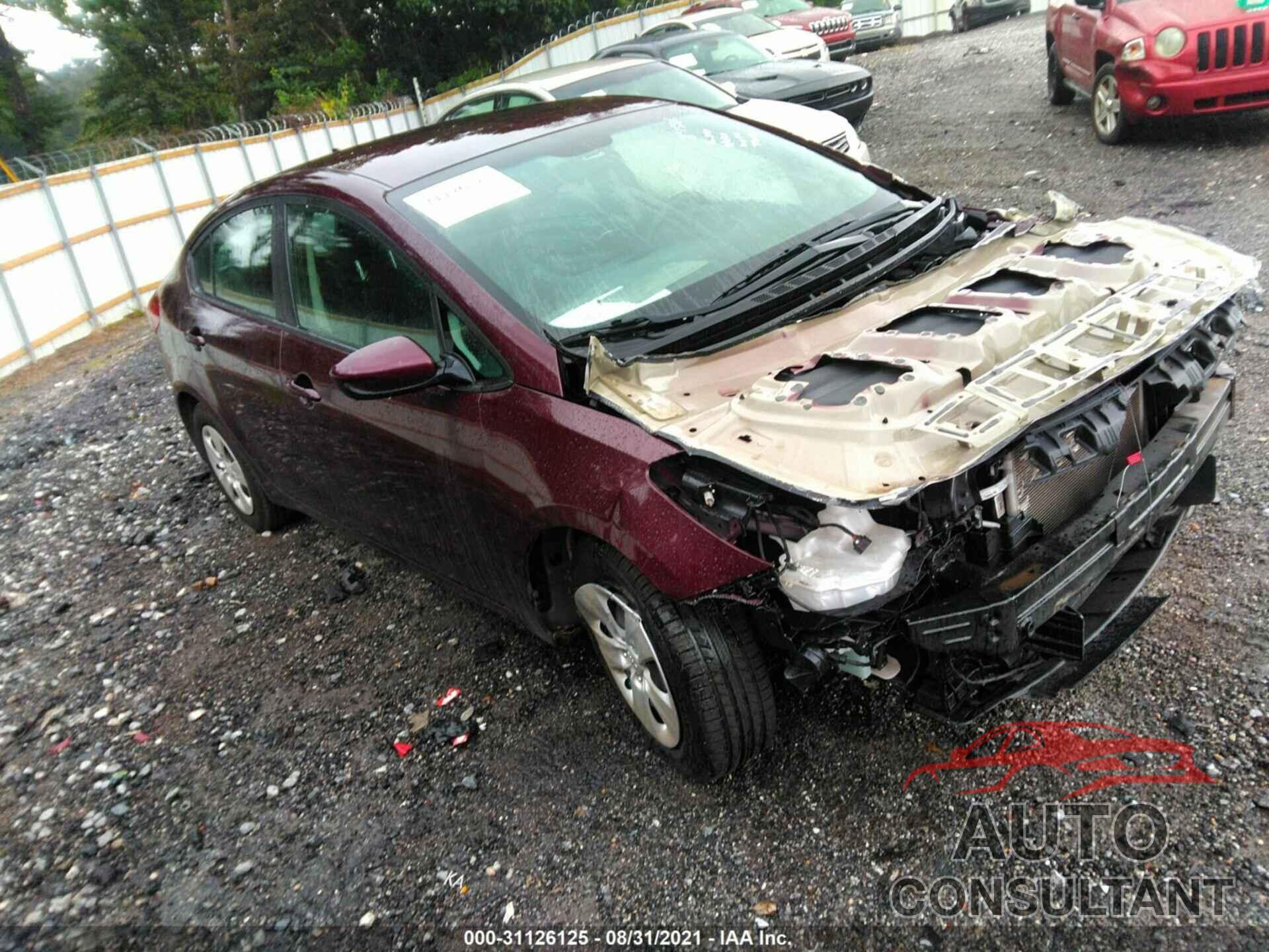 KIA FORTE 2018 - 3KPFK4A75JE282491