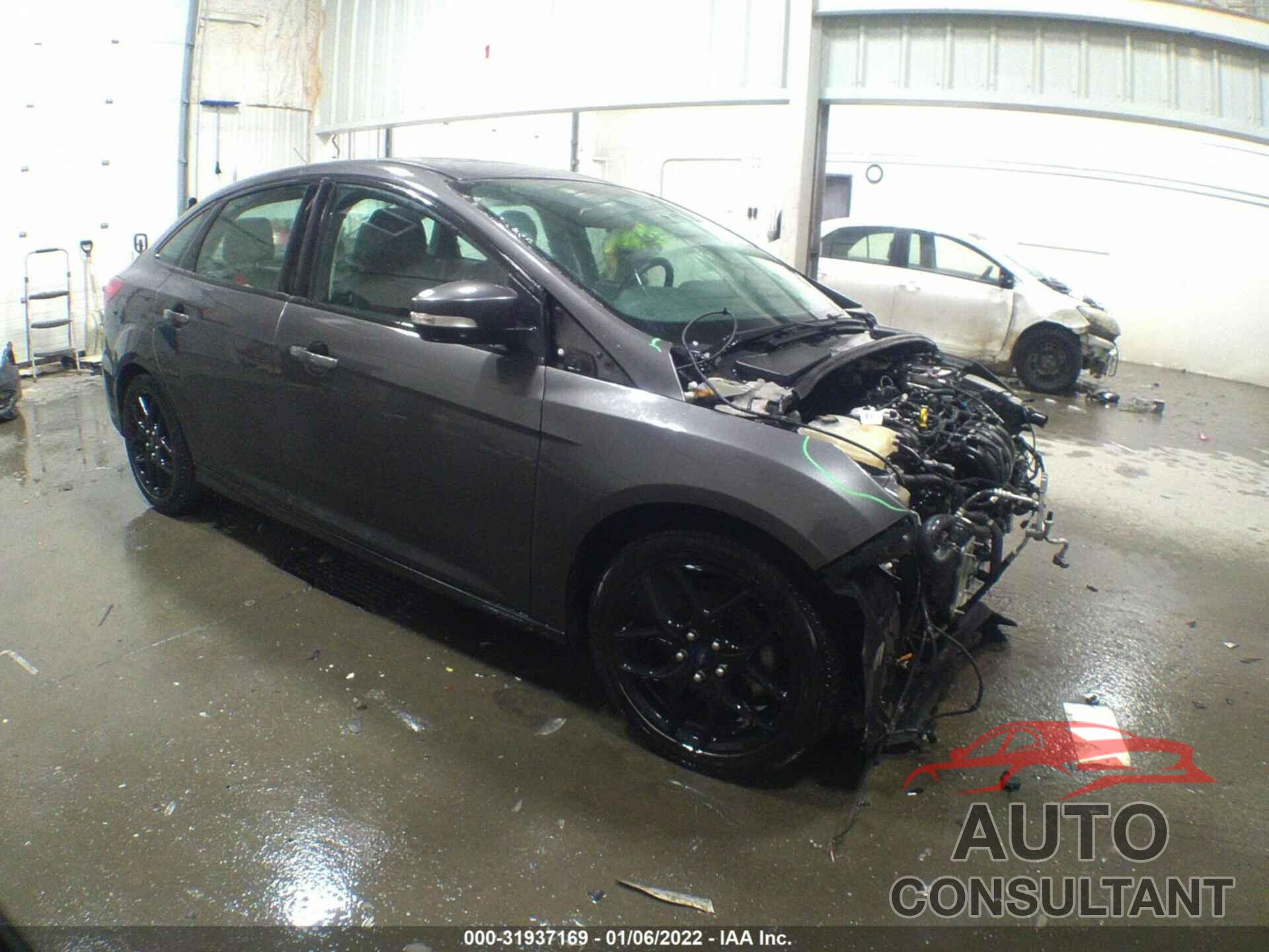 FORD FOCUS 2016 - 1FADP3F22GL247218