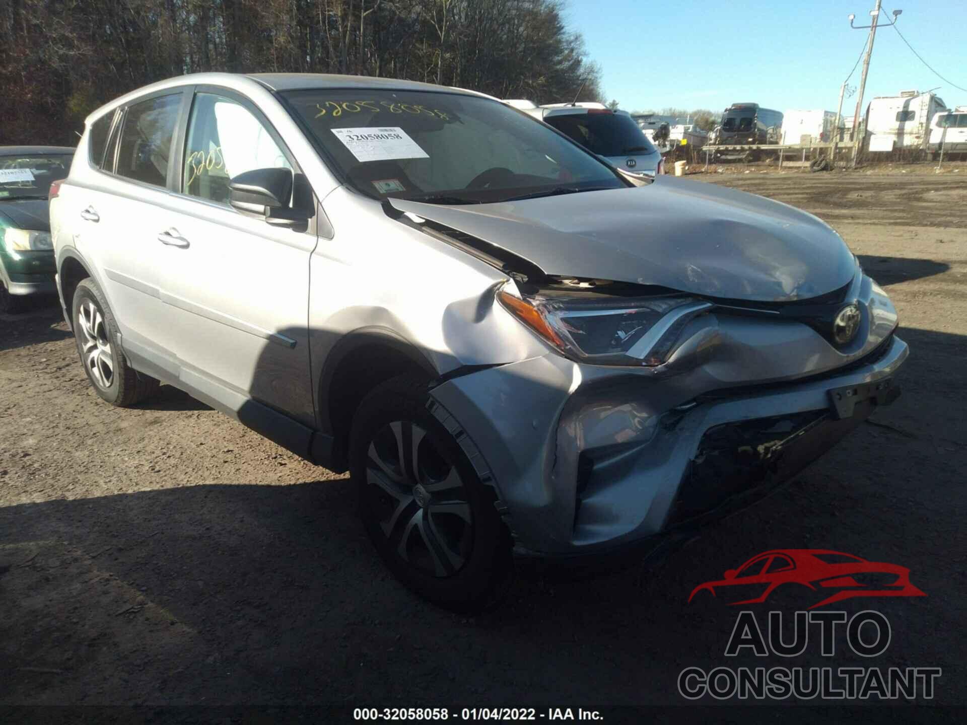 TOYOTA RAV4 2018 - 2T3BFREV7JW812053