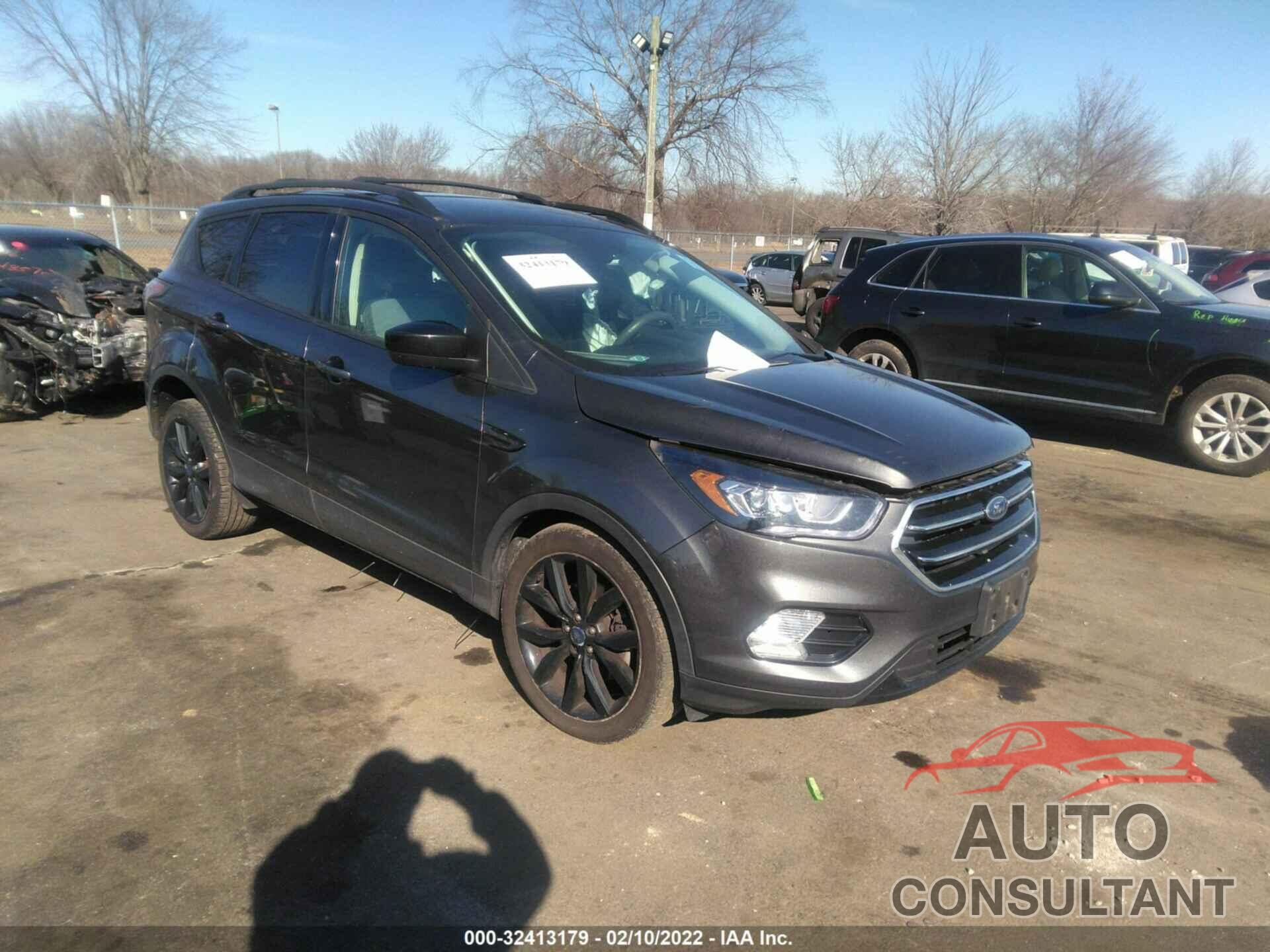 FORD ESCAPE 2017 - 1FMCU9GD3HUA44766