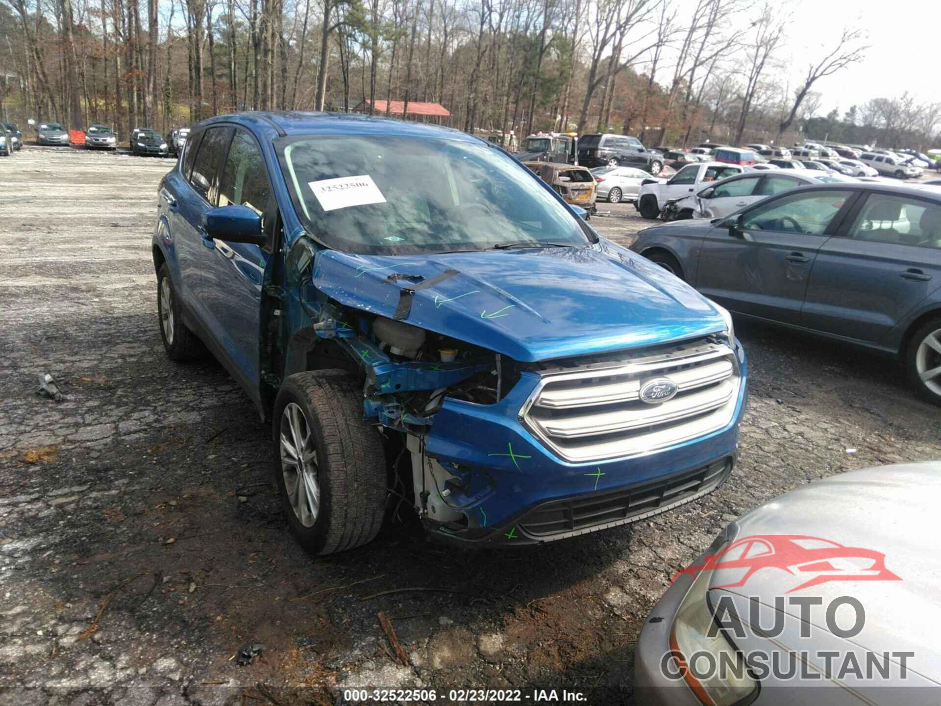 FORD ESCAPE 2017 - 1FMCU0GD4HUE01190