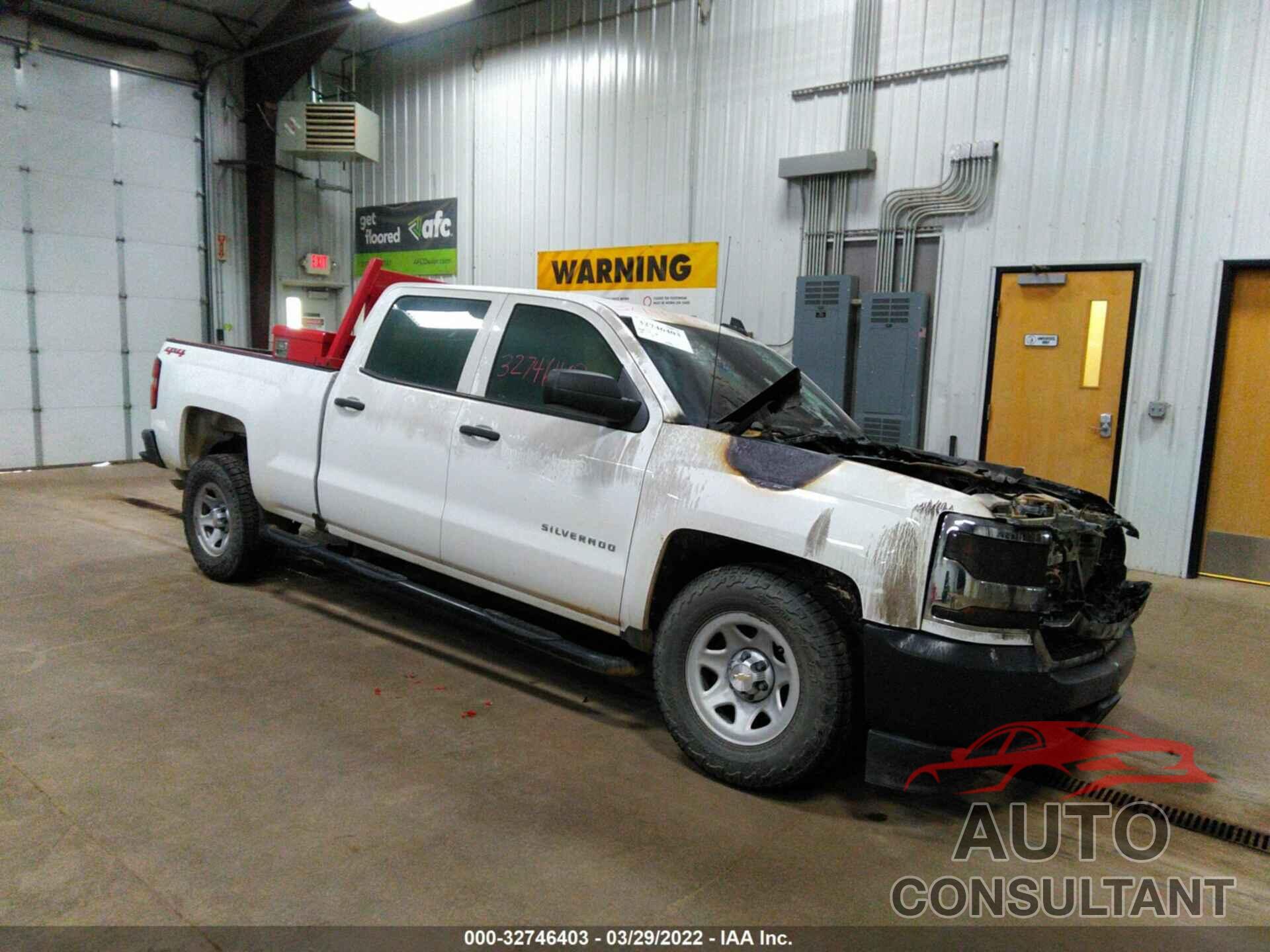 CHEVROLET SILVERADO 1500 2018 - 3GCUKNEC6JG194297