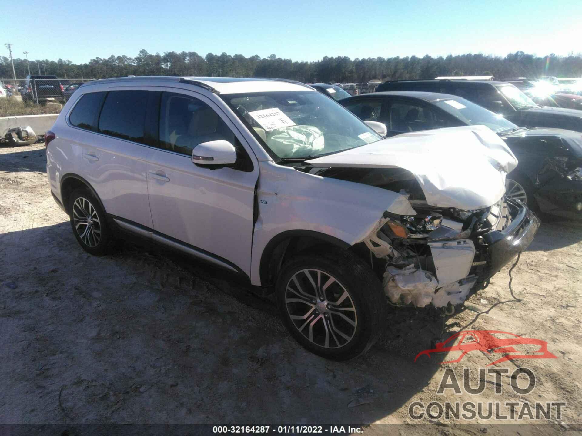 MITSUBISHI OUTLANDER 2018 - JA4JZ4AX7JZ025756