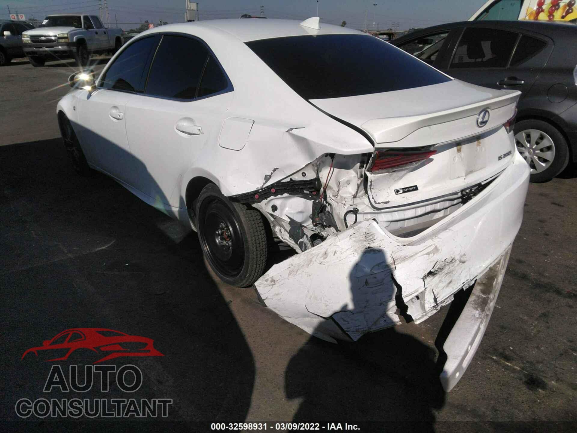 LEXUS IS 2017 - JTHBA1D2XH5049811