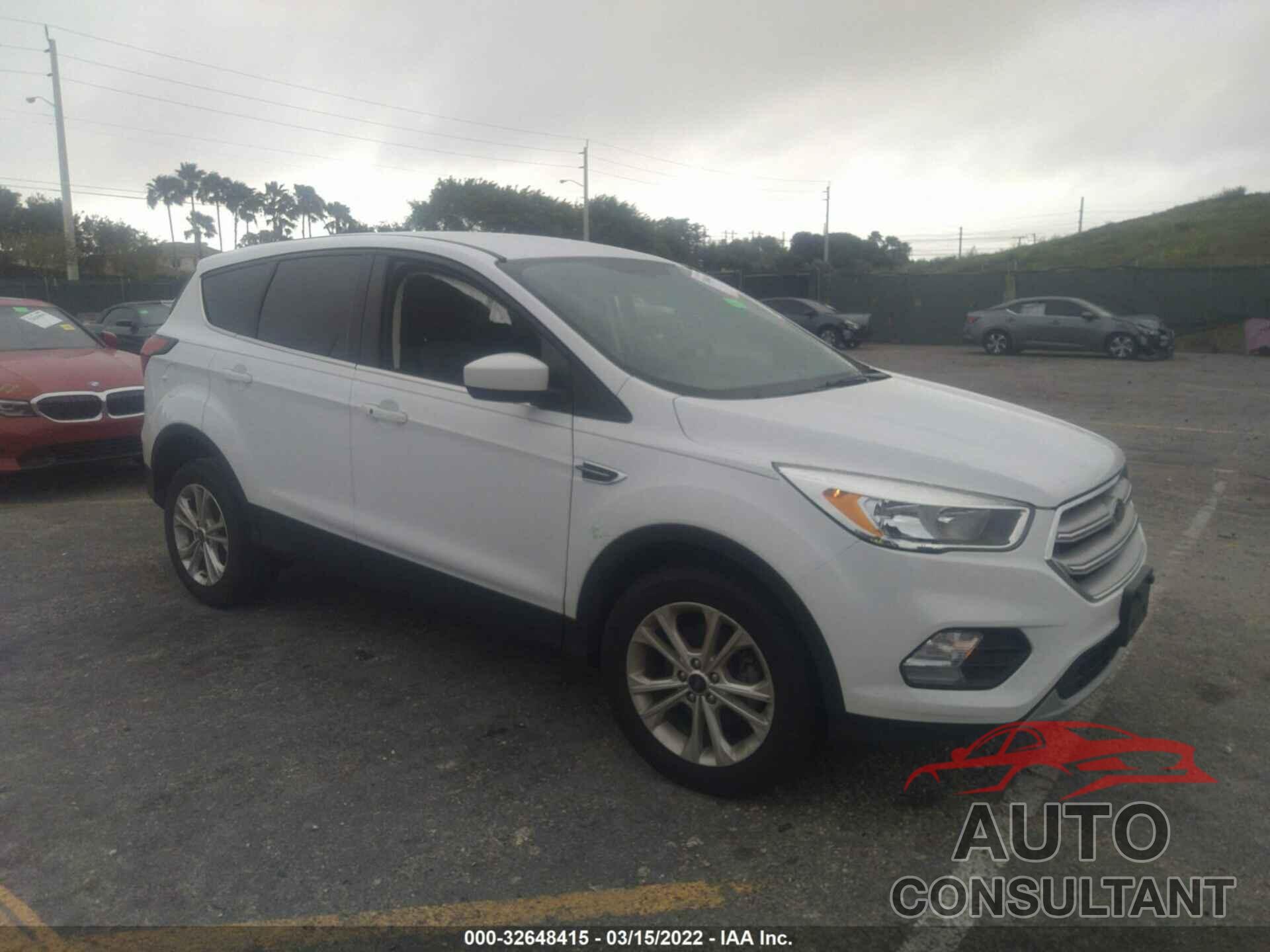 FORD ESCAPE 2019 - 1FMCU0GDXKUA64967
