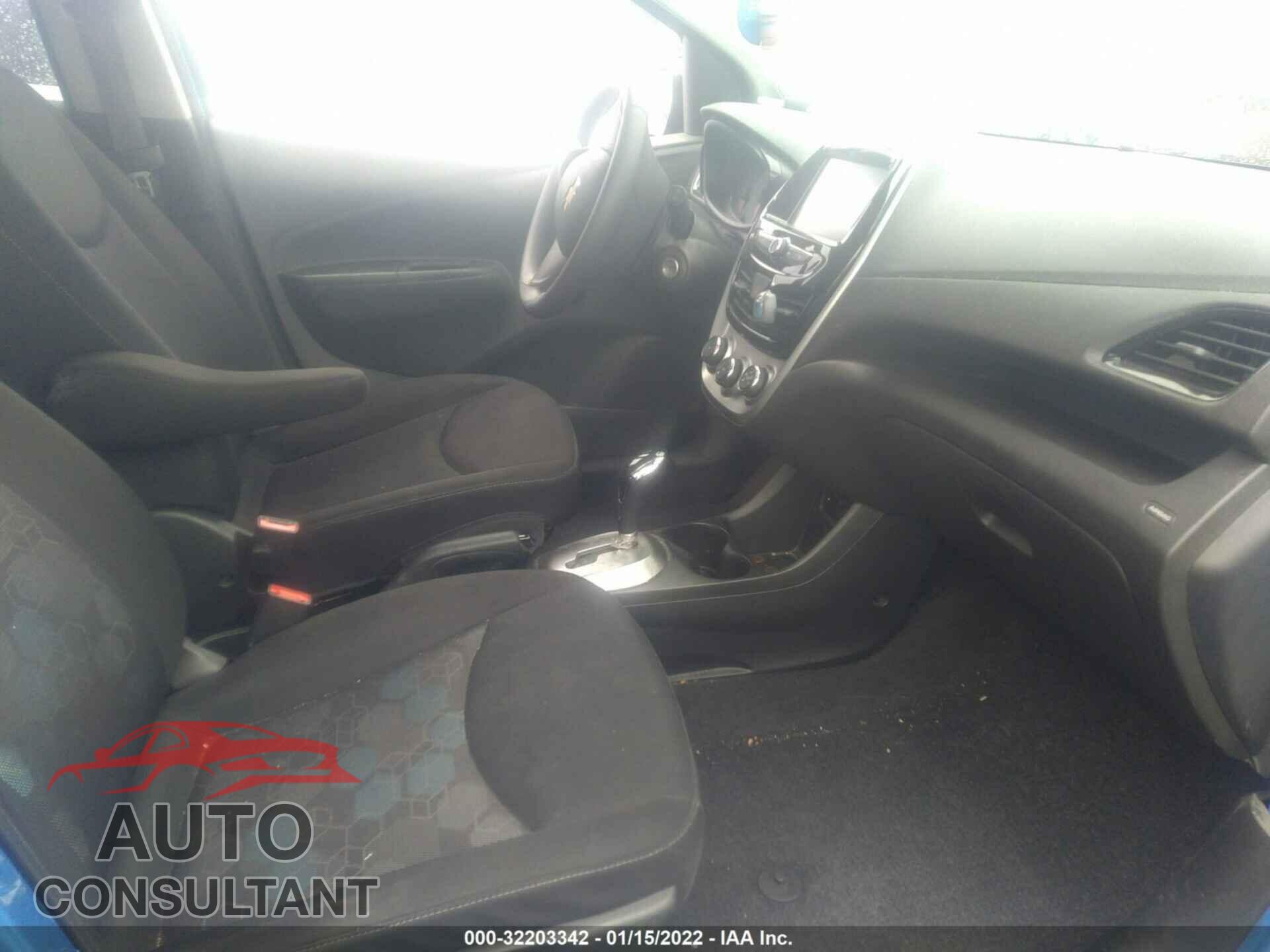 CHEVROLET SPARK 2017 - KL8CB6SA3HC708309