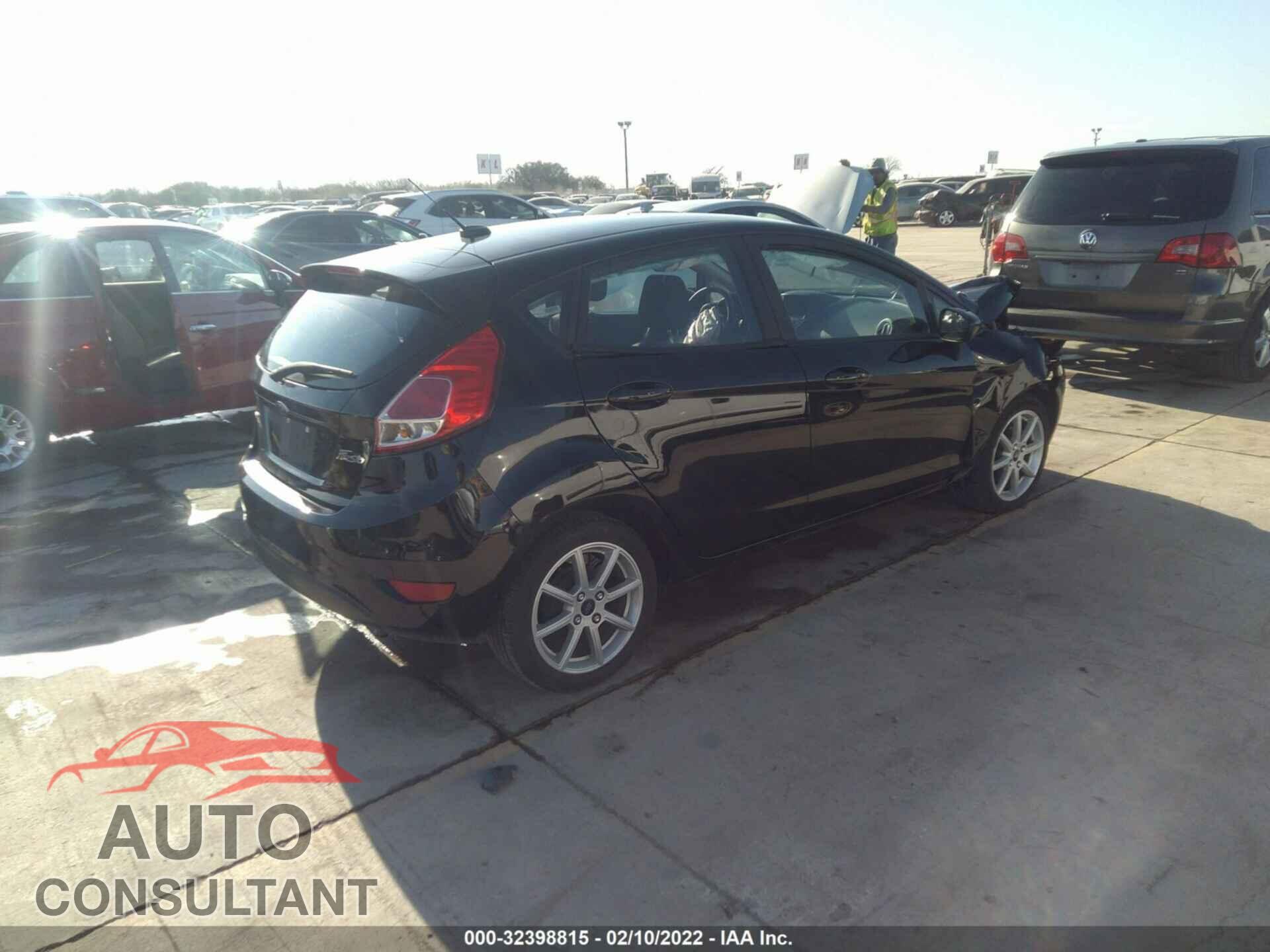 FORD FIESTA 2017 - 3FADP4EJ6HM138985