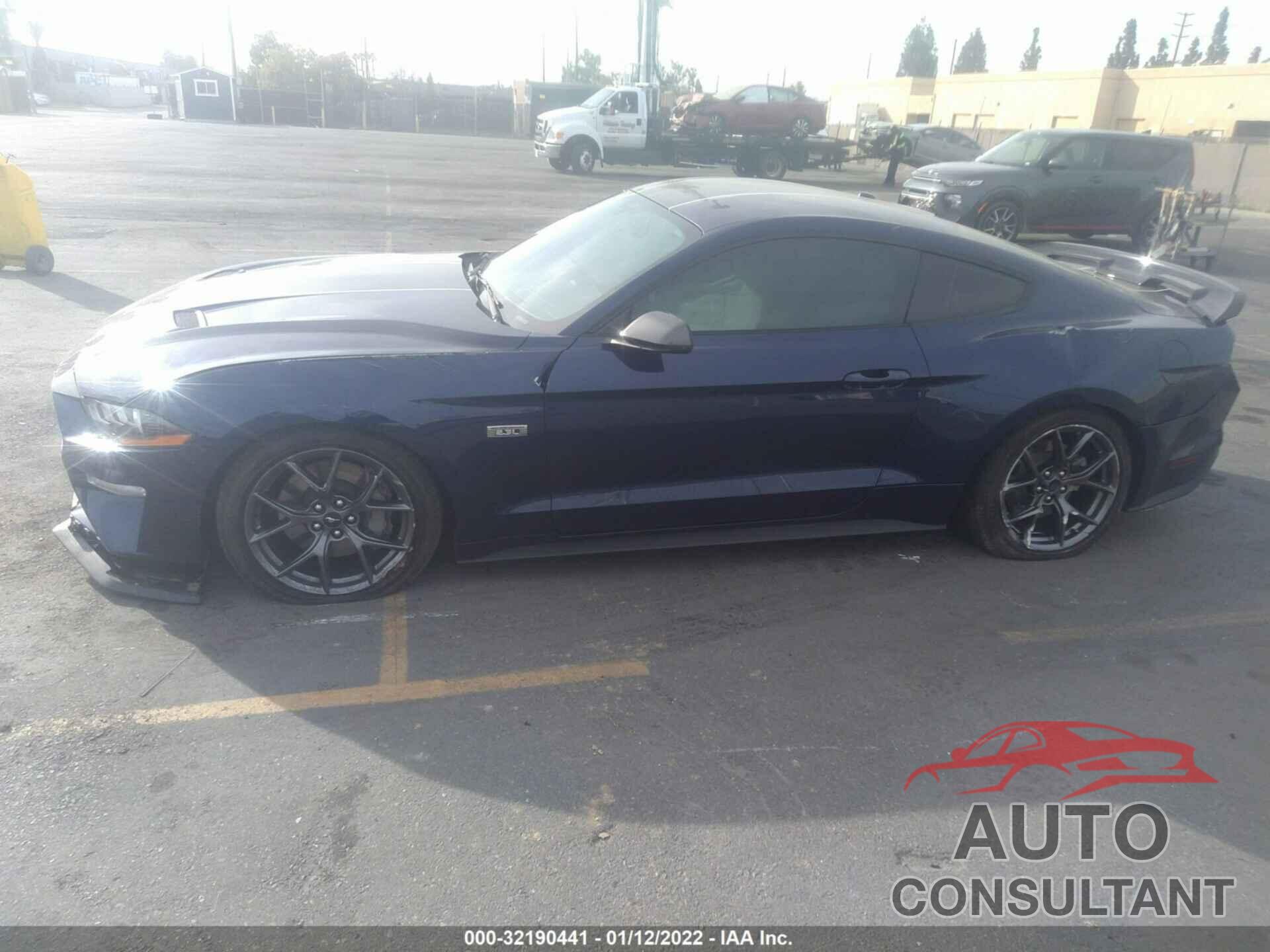 FORD MUSTANG 2020 - 1FA6P8TDXL5139472