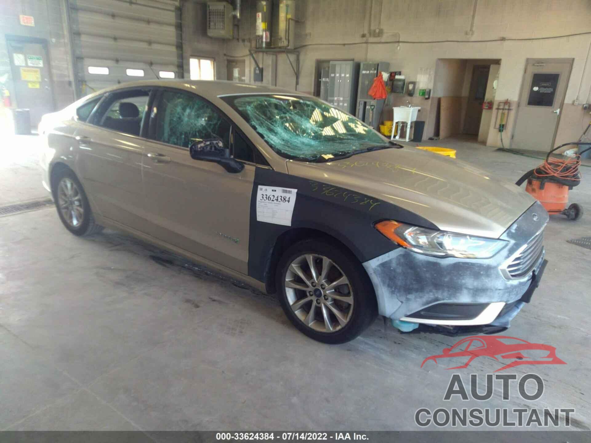 FORD FUSION 2017 - 3FA6P0LUXHR250769