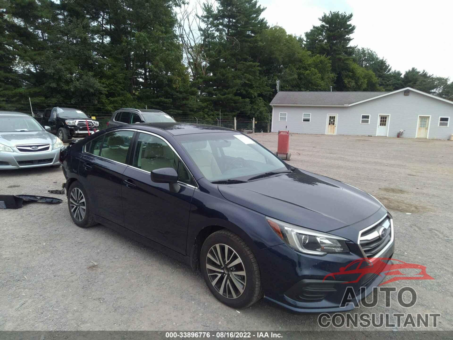 SUBARU LEGACY 2018 - 4S3BNAC62J3022811