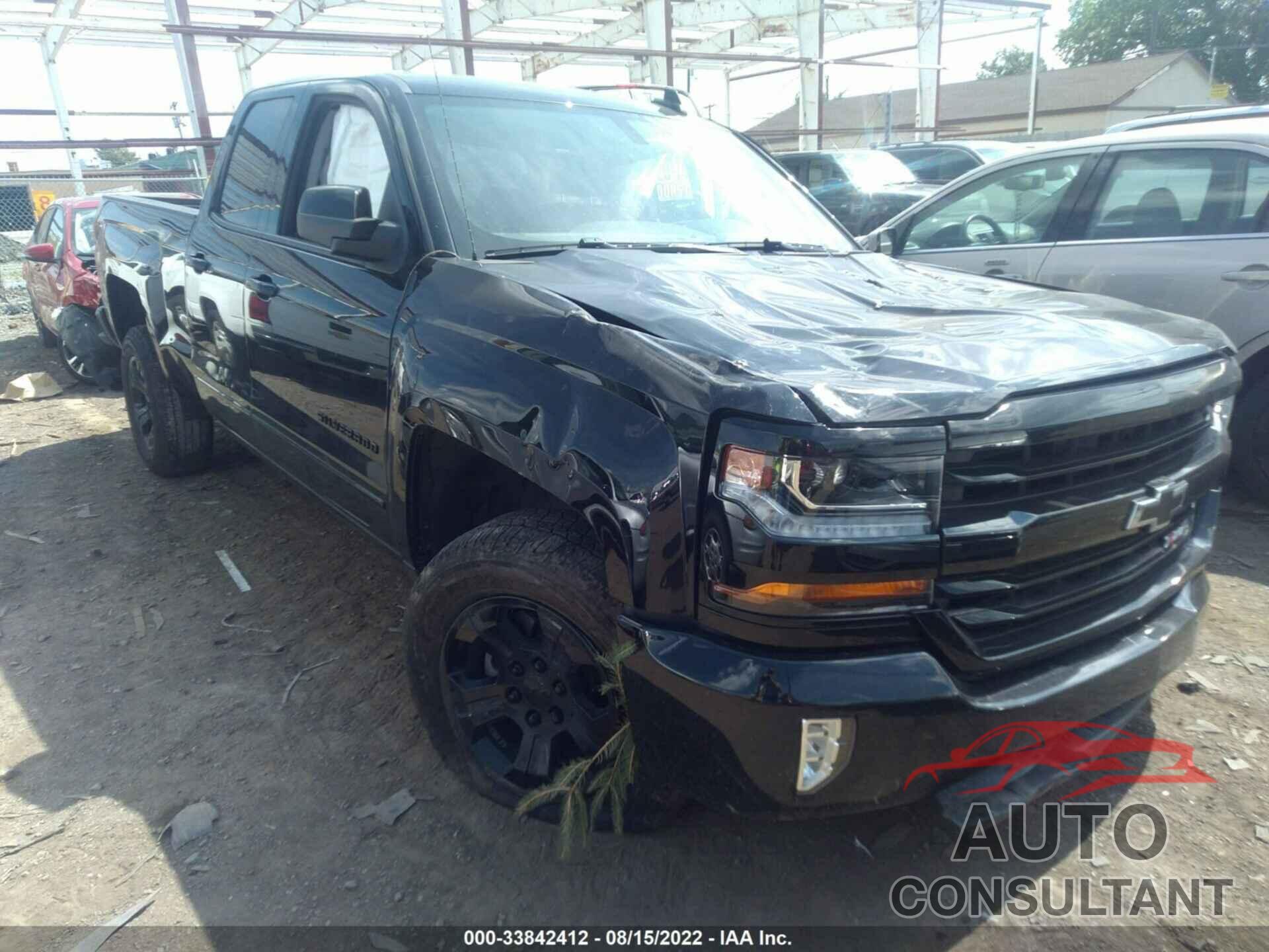 CHEVROLET SILVERADO 1500 2018 - 1GCVKREC3JZ349934