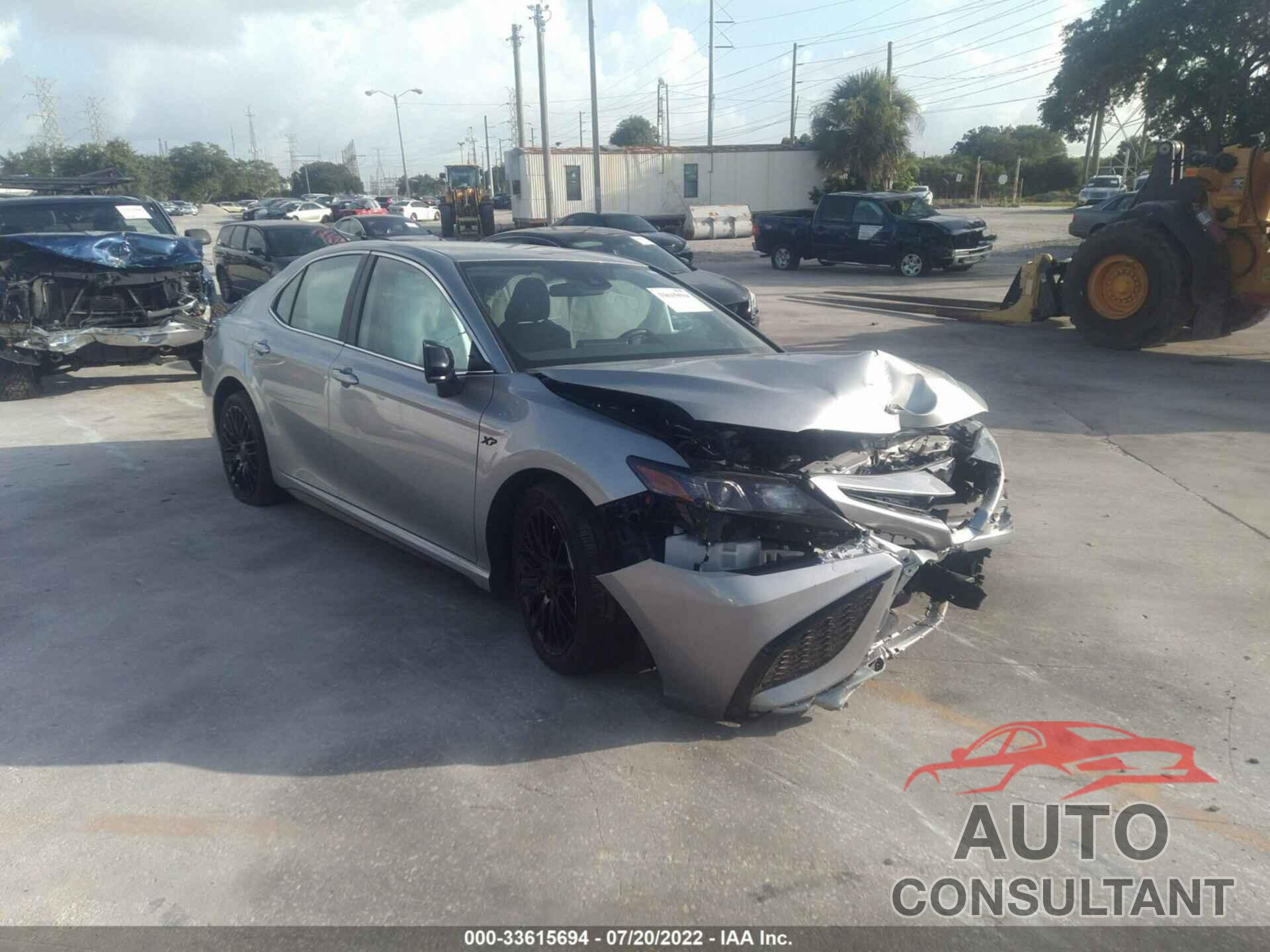 TOYOTA CAMRY 2021 - 4T1G11AK7MU461577