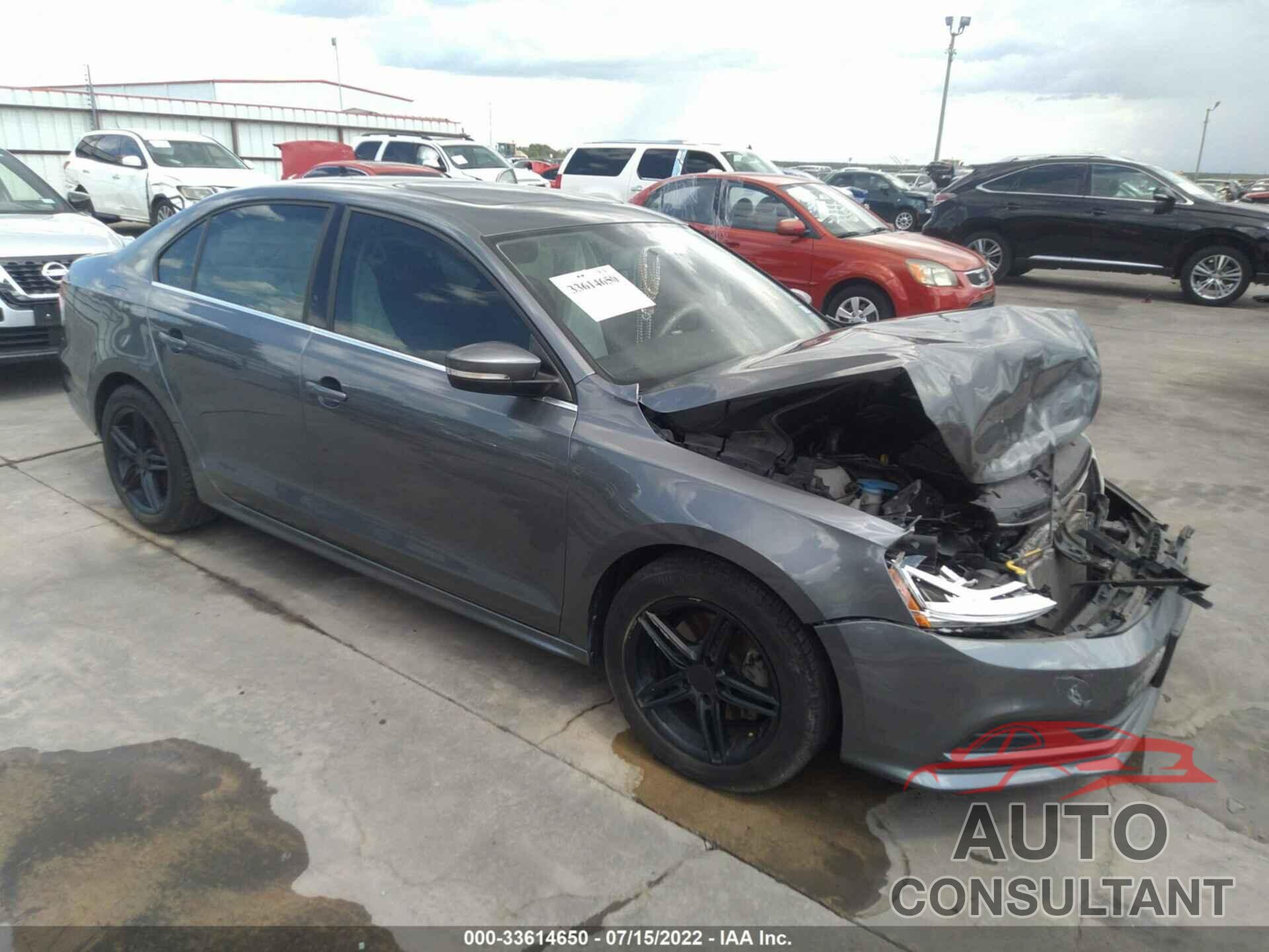 VOLKSWAGEN JETTA 2017 - 3VWDB7AJ6HM310493