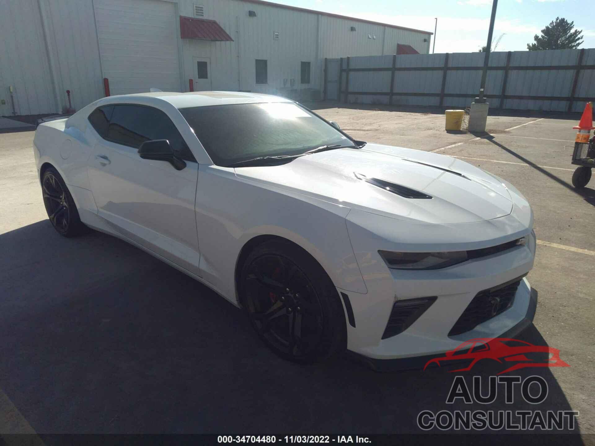 CHEVROLET CAMARO 2018 - 1G1FE1R72J0174230