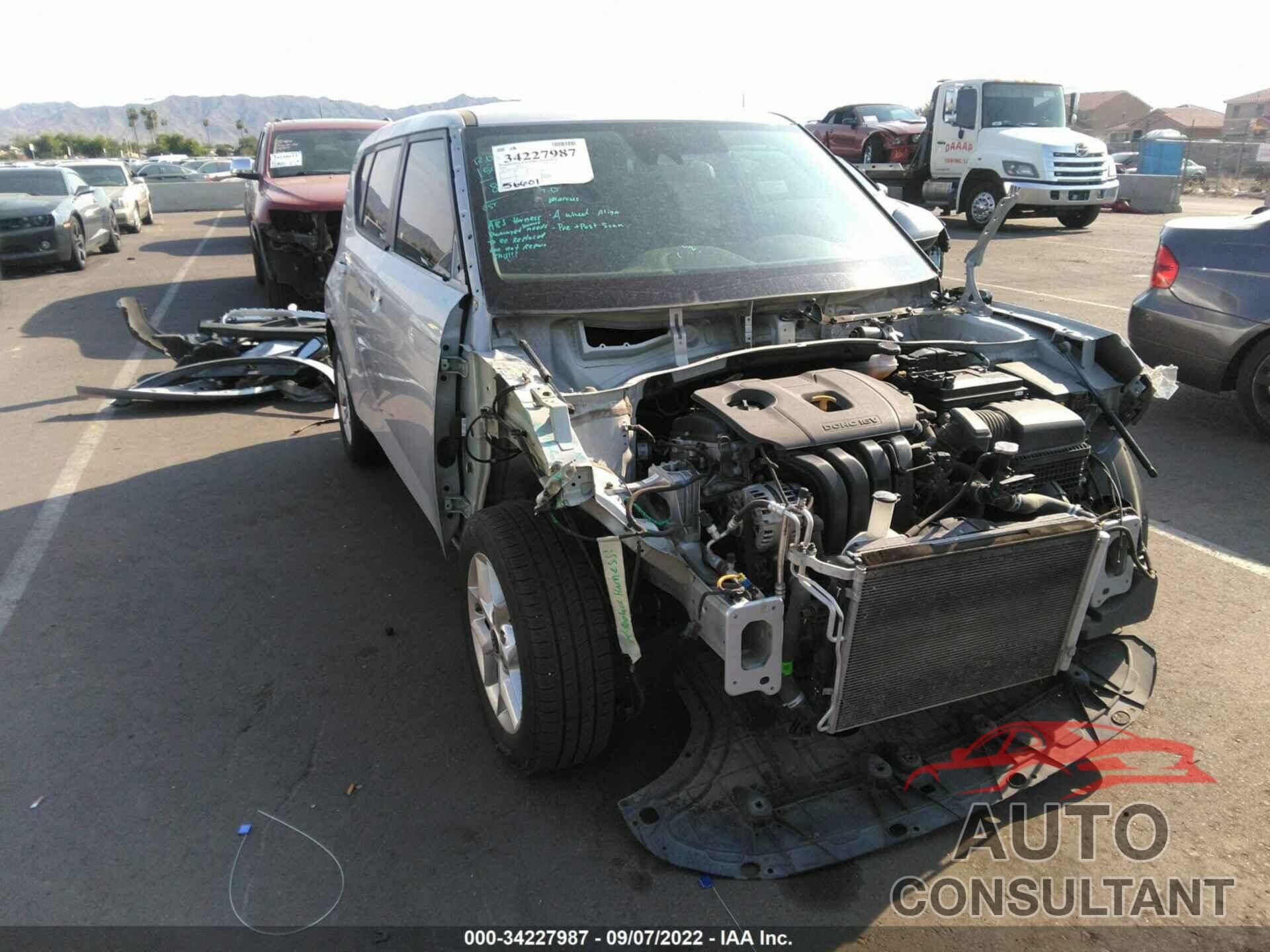 KIA SOUL 2020 - KNDJ23AU8L7032322