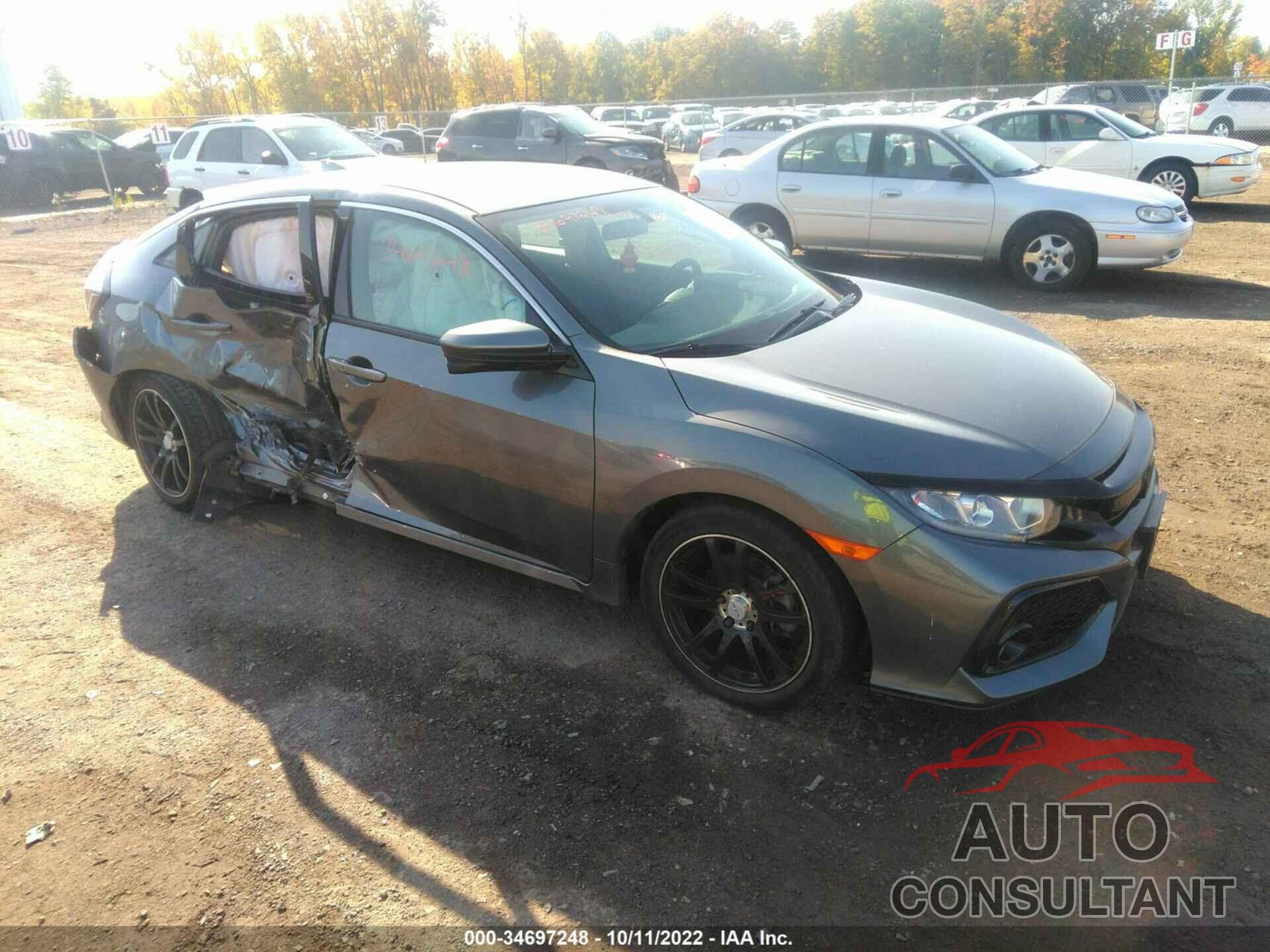 HONDA CIVIC HATCHBACK 2018 - SHHFK7H55JU425955