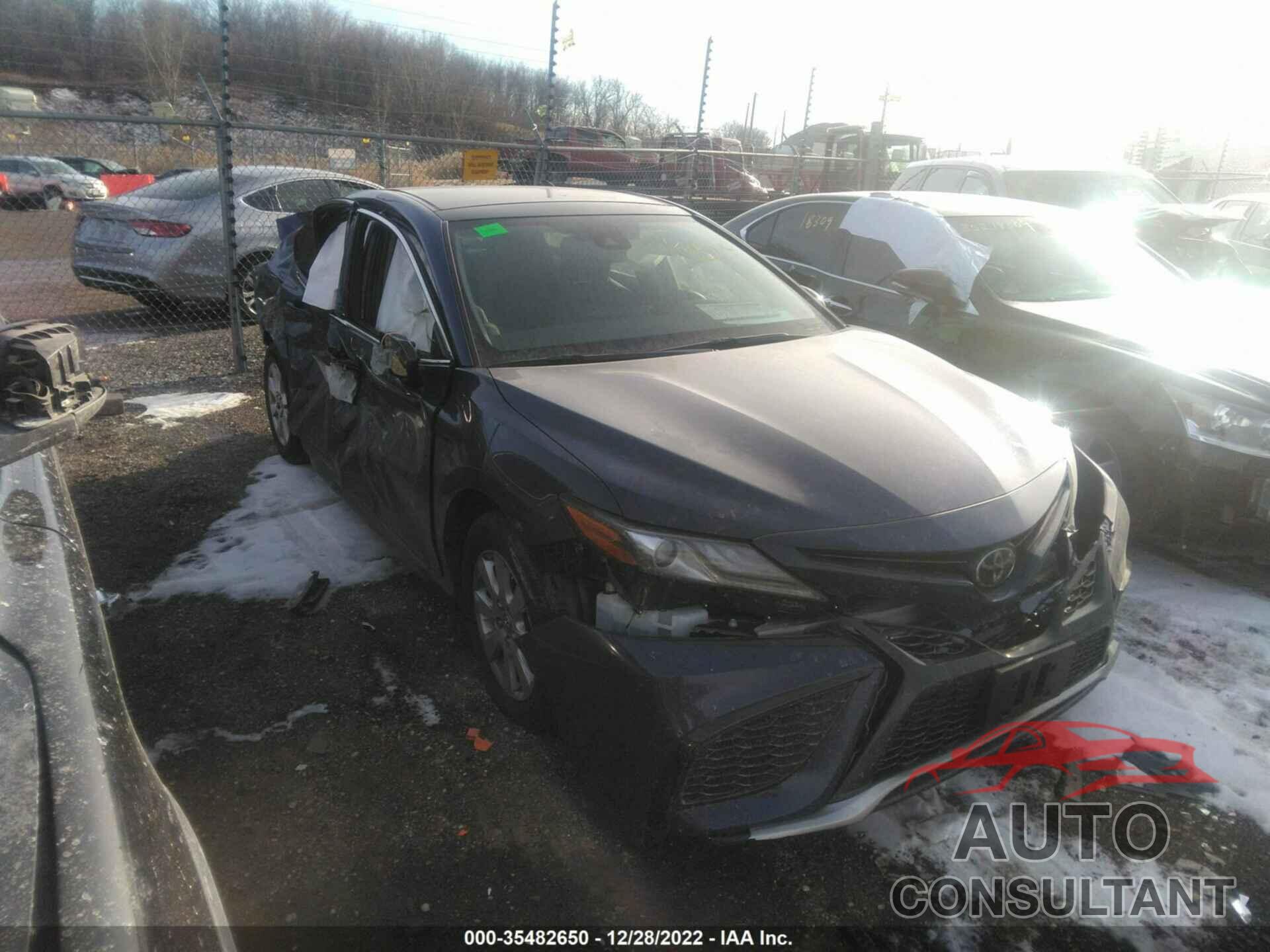 TOYOTA CAMRY 2023 - 4T1K61AK5PU121764
