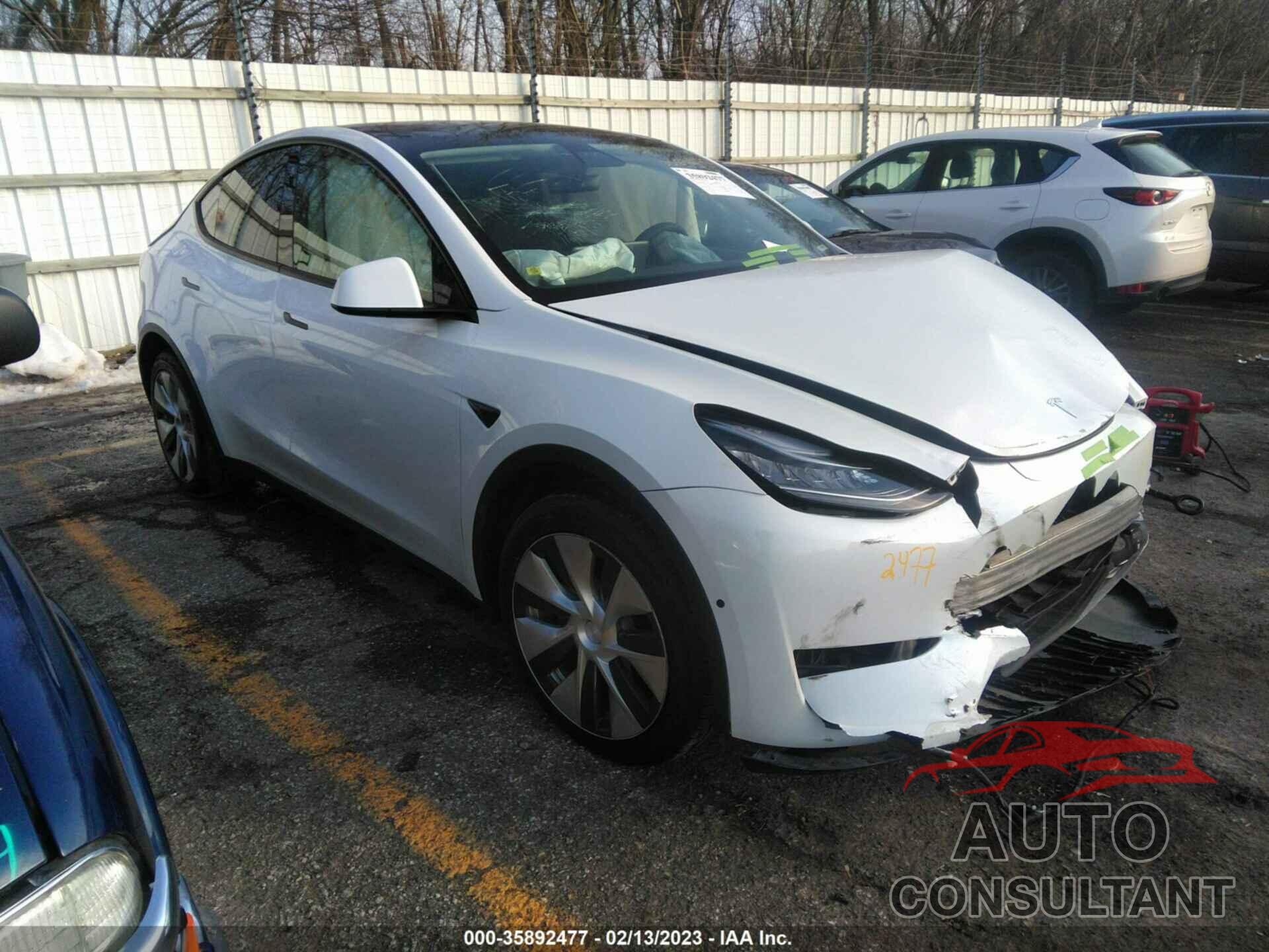 TESLA MODEL Y 2021 - 5YJYGDEE3MF204227