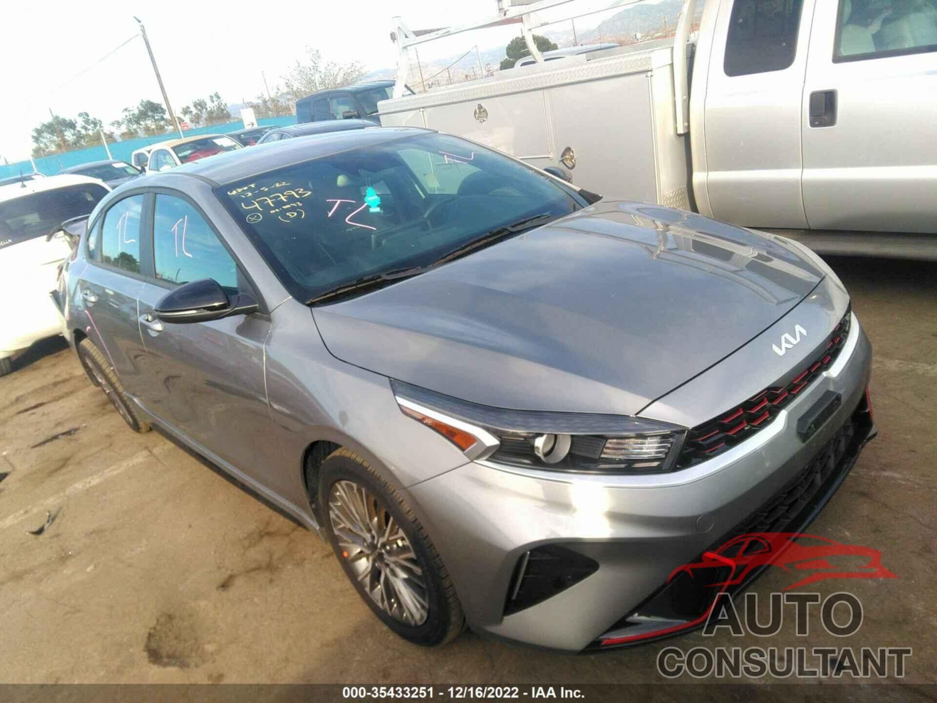 KIA FORTE 2022 - 3KPF54AD0NE447897