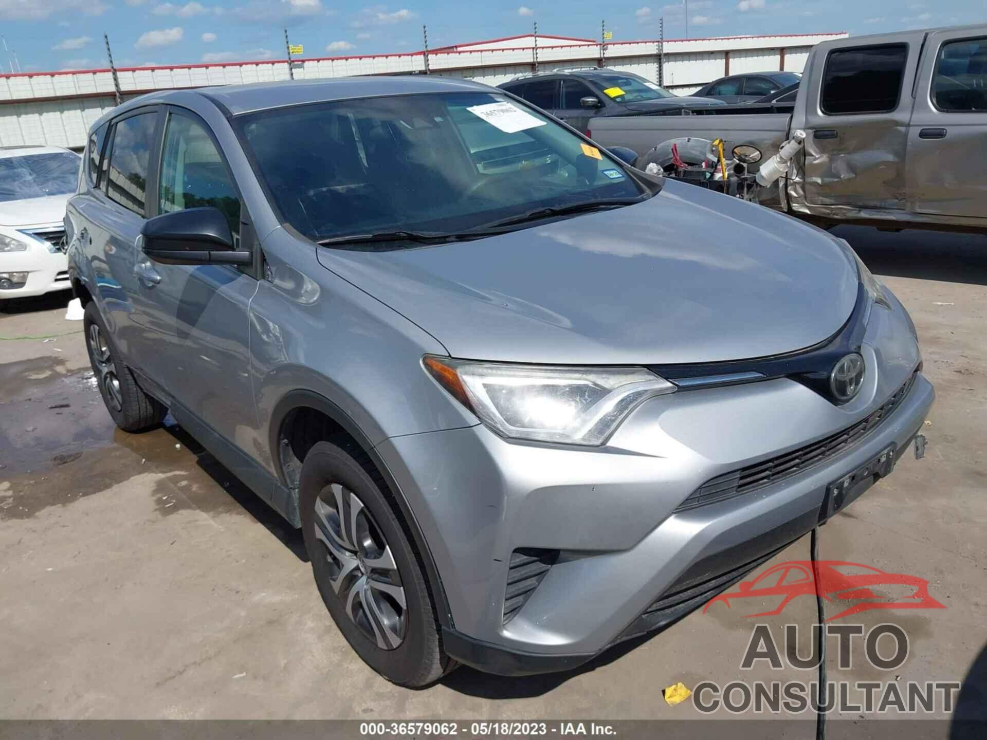 TOYOTA RAV4 2018 - 2T3ZFREV1JW444953
