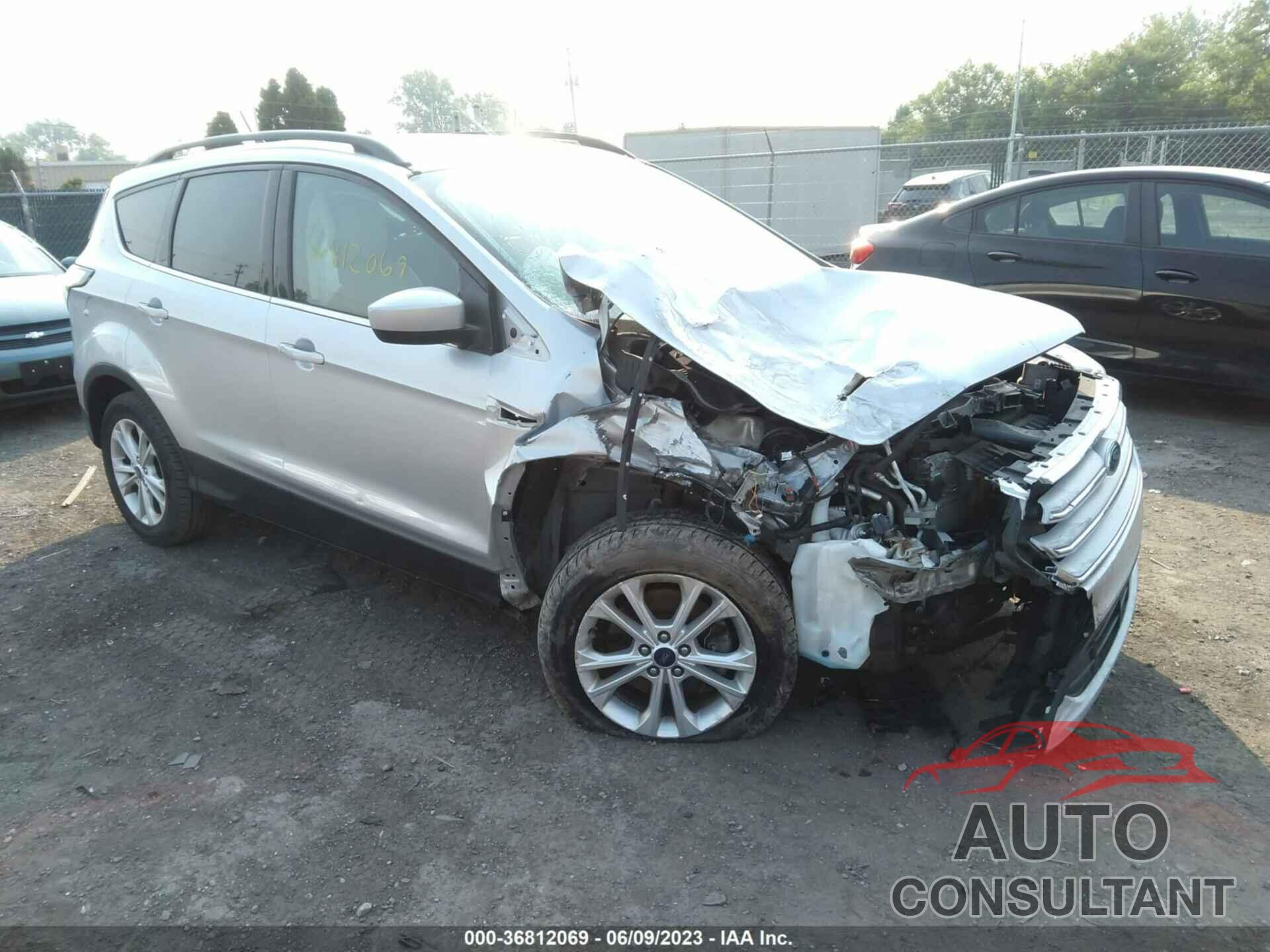 FORD ESCAPE 2018 - 1FMCU9HD6JUA34186