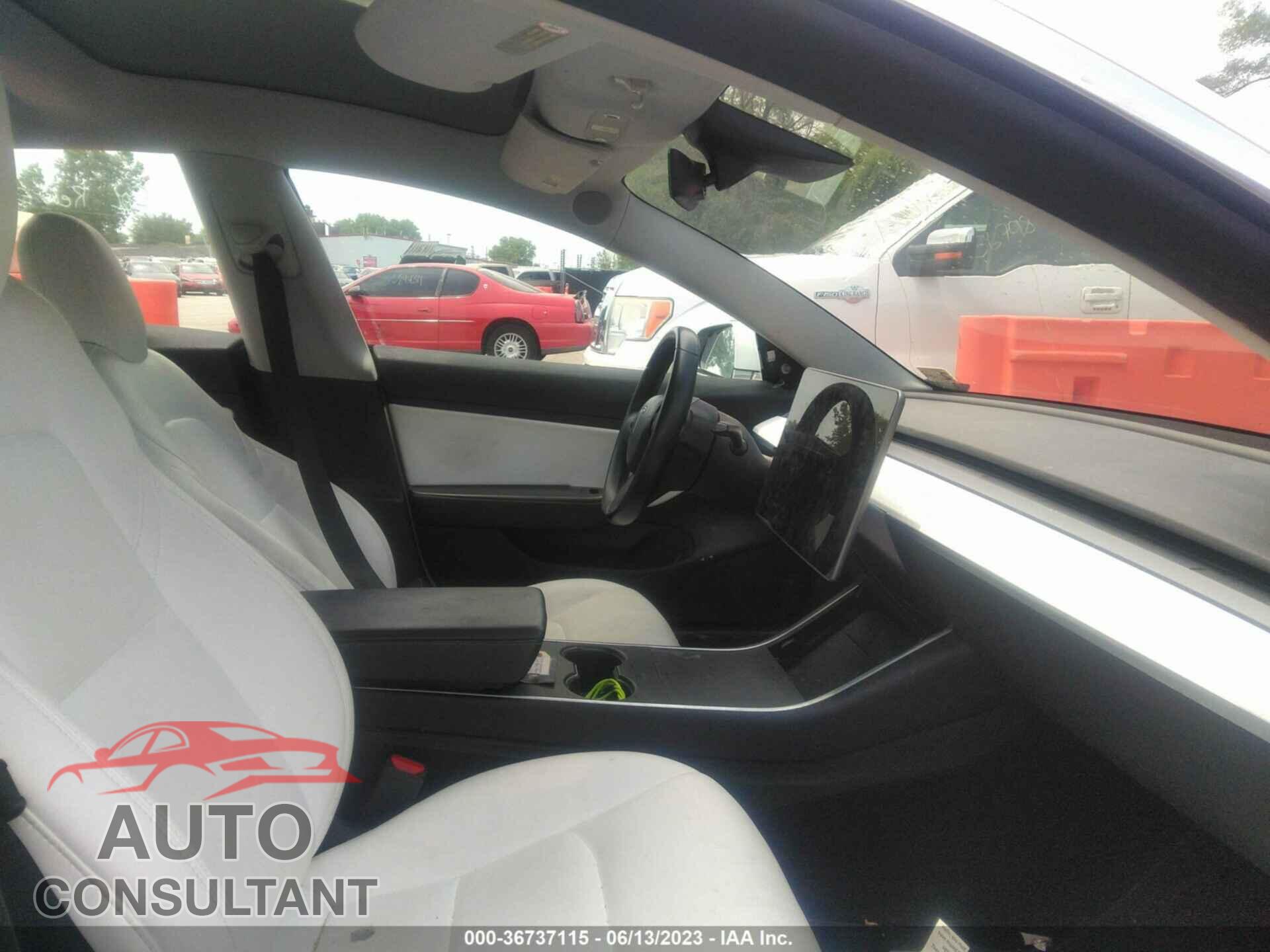 TESLA MODEL 3 2018 - 5YJ3E1EB4JF122202