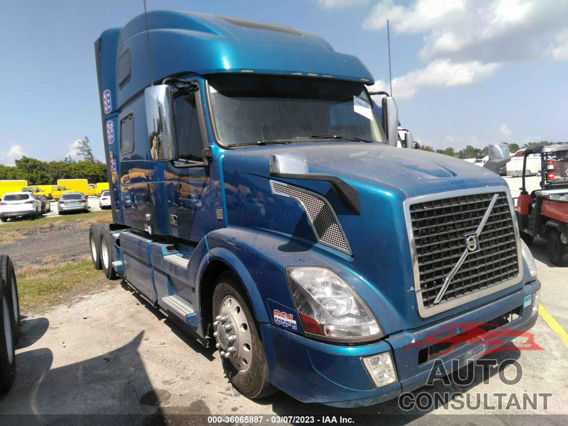 VOLVO VN 2016 - 4V4NC9EH6GN966029