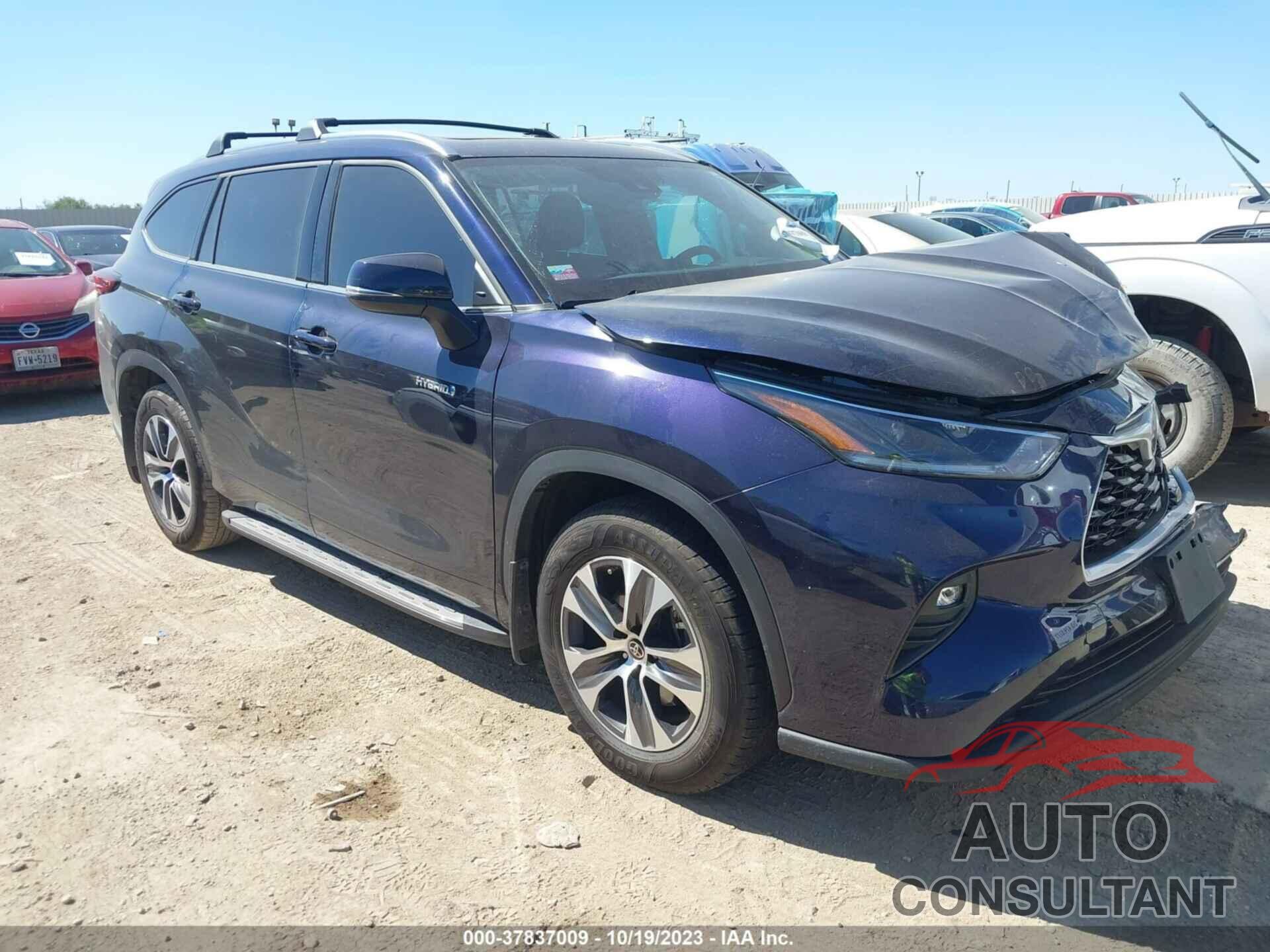 TOYOTA HIGHLANDER 2021 - 5TDGARAH7MS507663