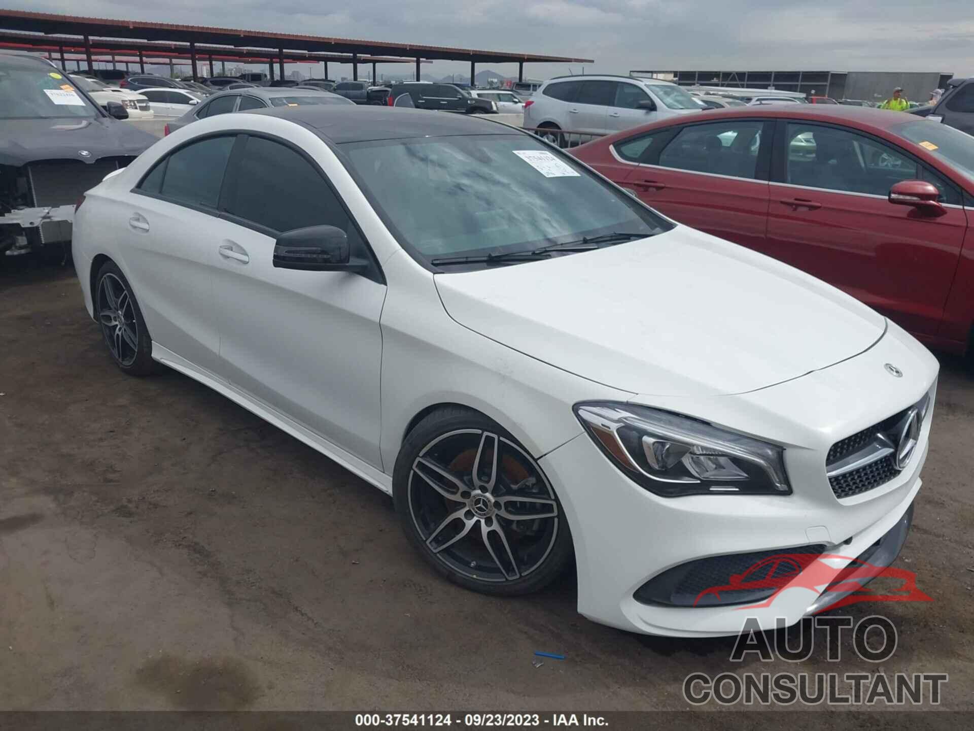 MERCEDES-BENZ CLA 250 2019 - WDDSJ4EB2KN712982
