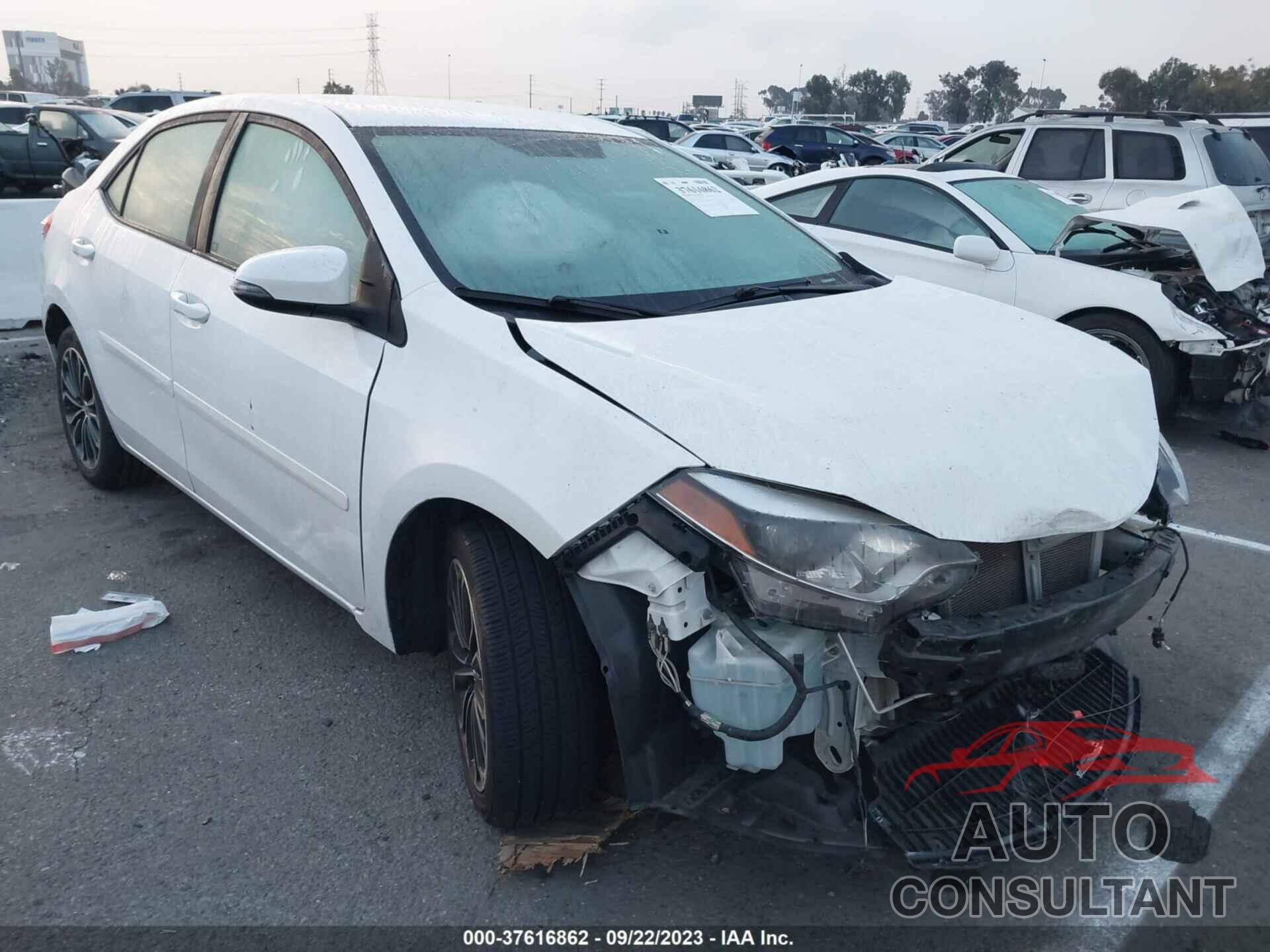 TOYOTA COROLLA 2015 - 5YFBURHEXFP307885