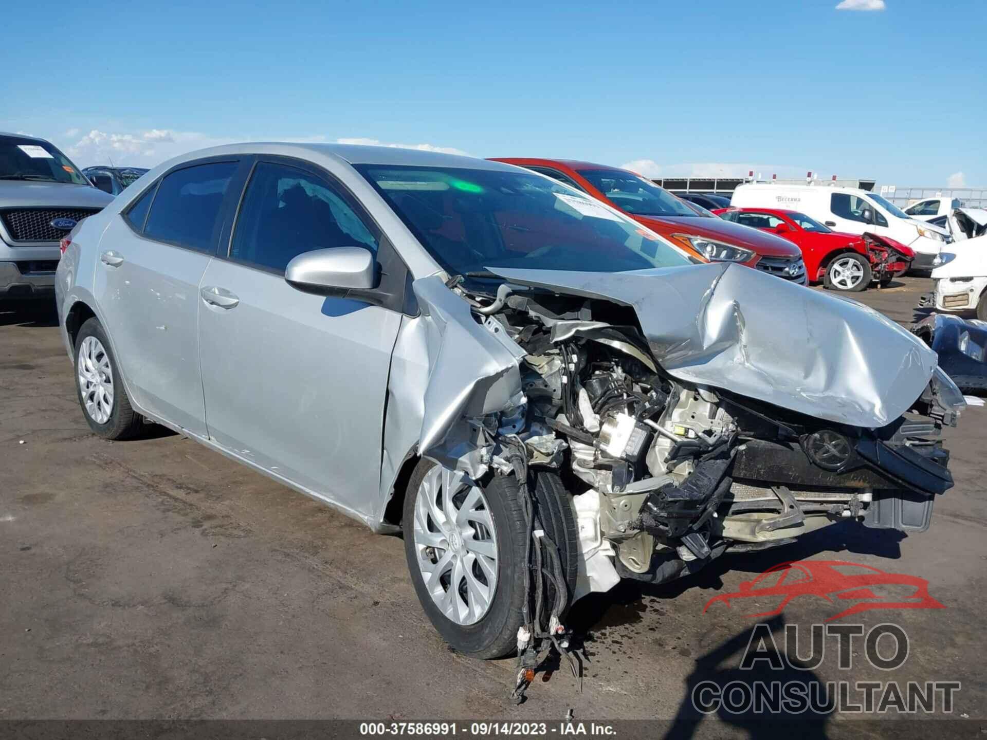 TOYOTA COROLLA 2019 - 5YFBURHE4KP859621