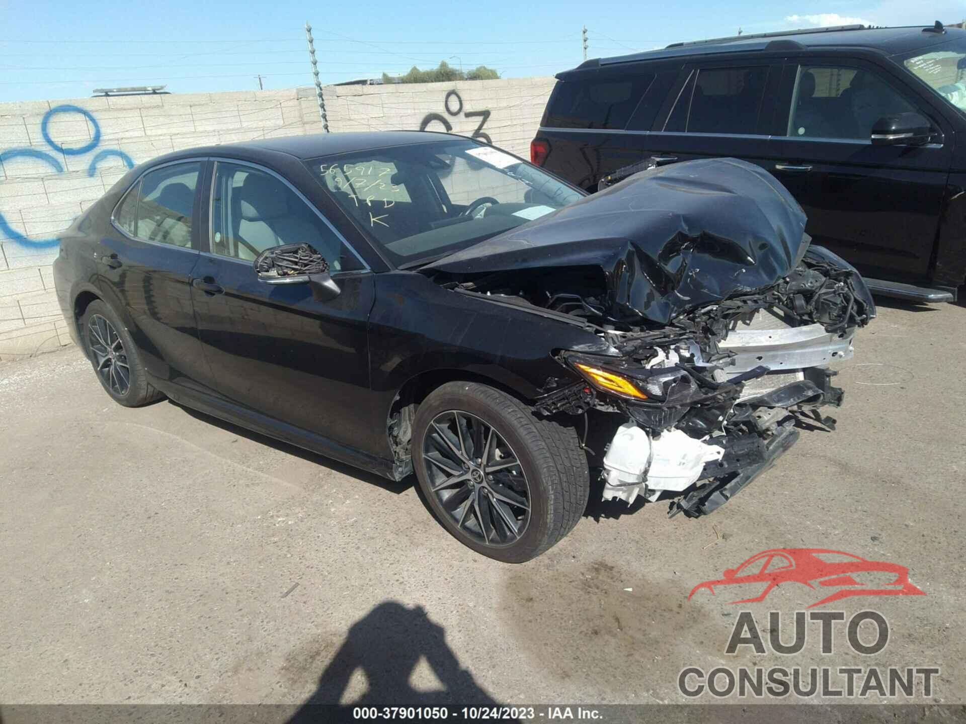 TOYOTA CAMRY 2022 - 4T1G11AK6NU704734