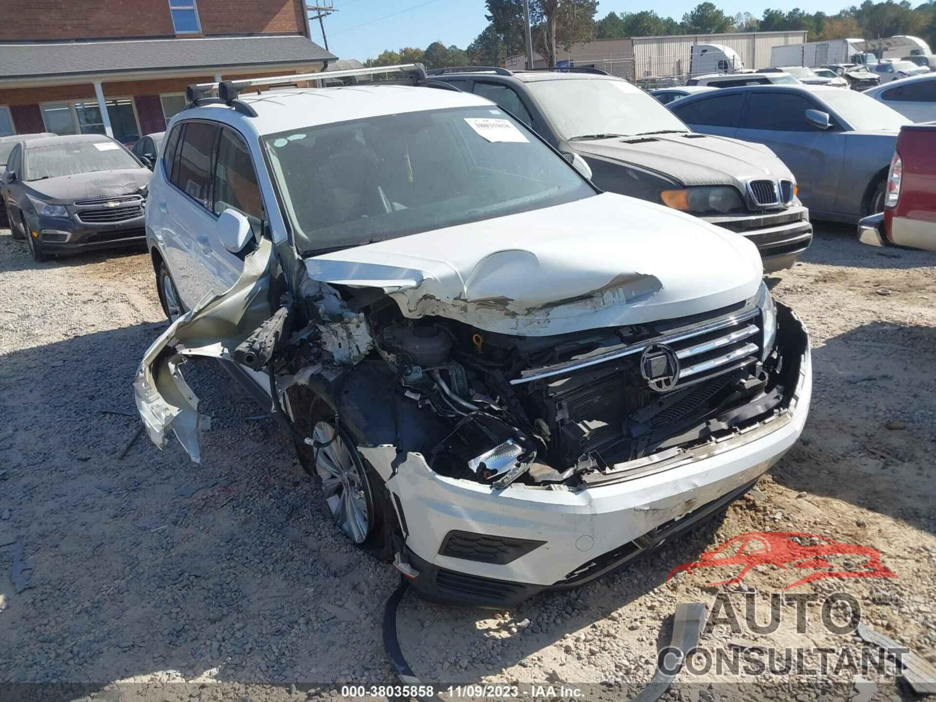 VOLKSWAGEN TIGUAN 2019 - 3VV3B7AX3KM056754