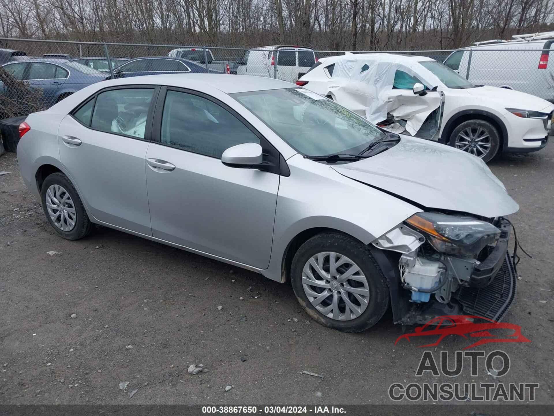 TOYOTA COROLLA 2018 - 2T1BURHE2JC056336