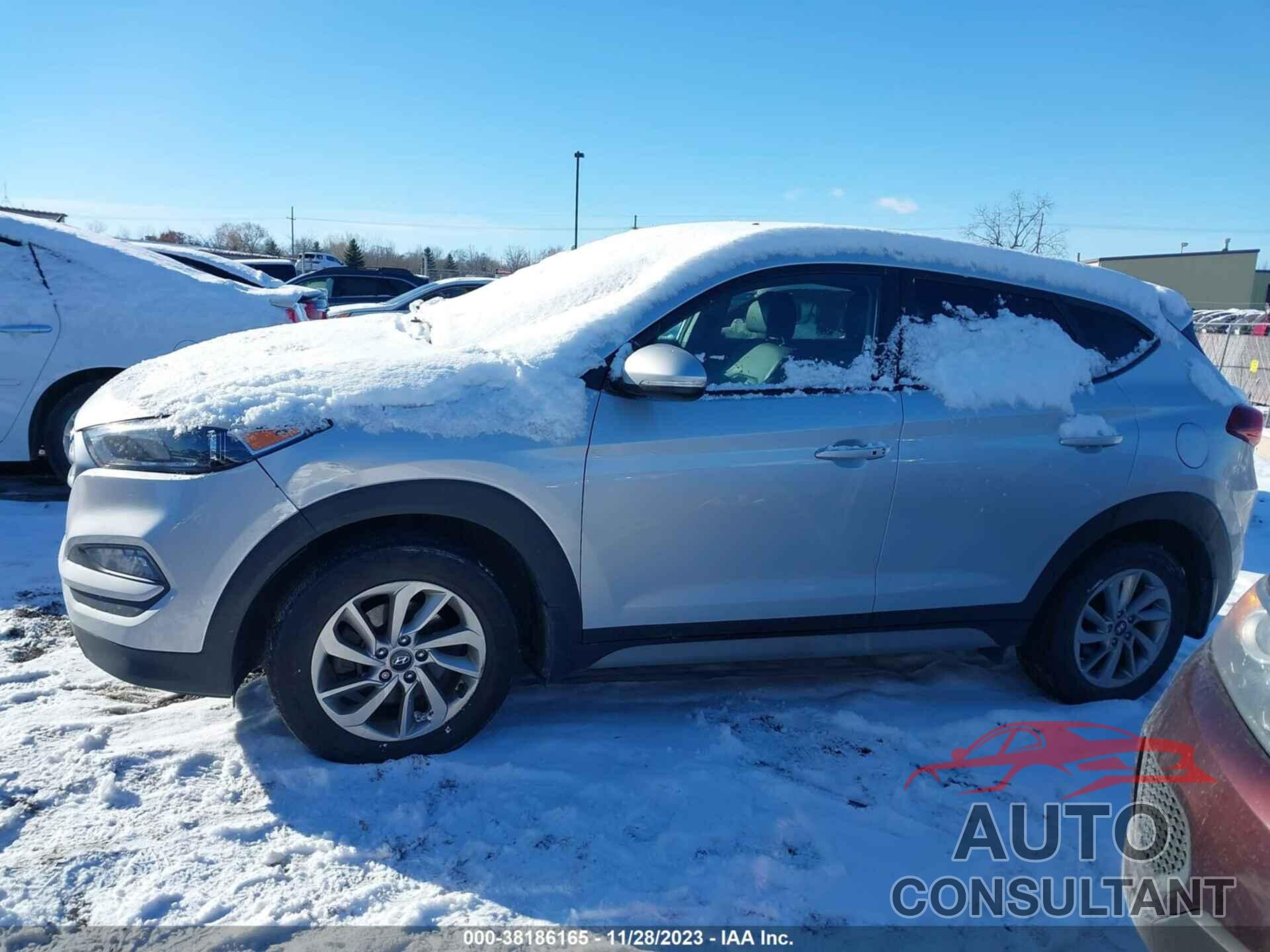 HYUNDAI TUCSON 2017 - KM8J3CA49HU470185