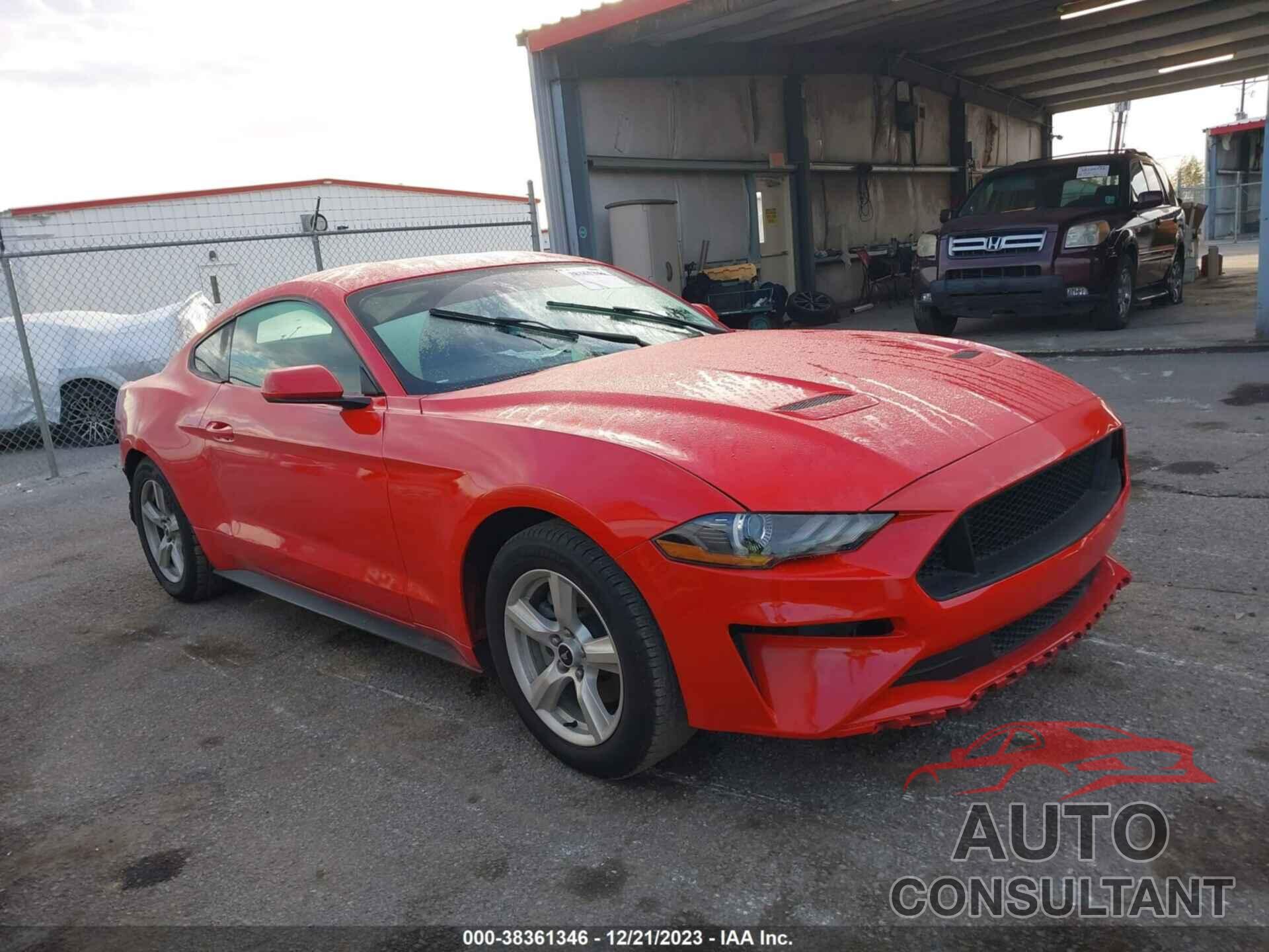 FORD MUSTANG 2018 - 1FA6P8TH1J5137402