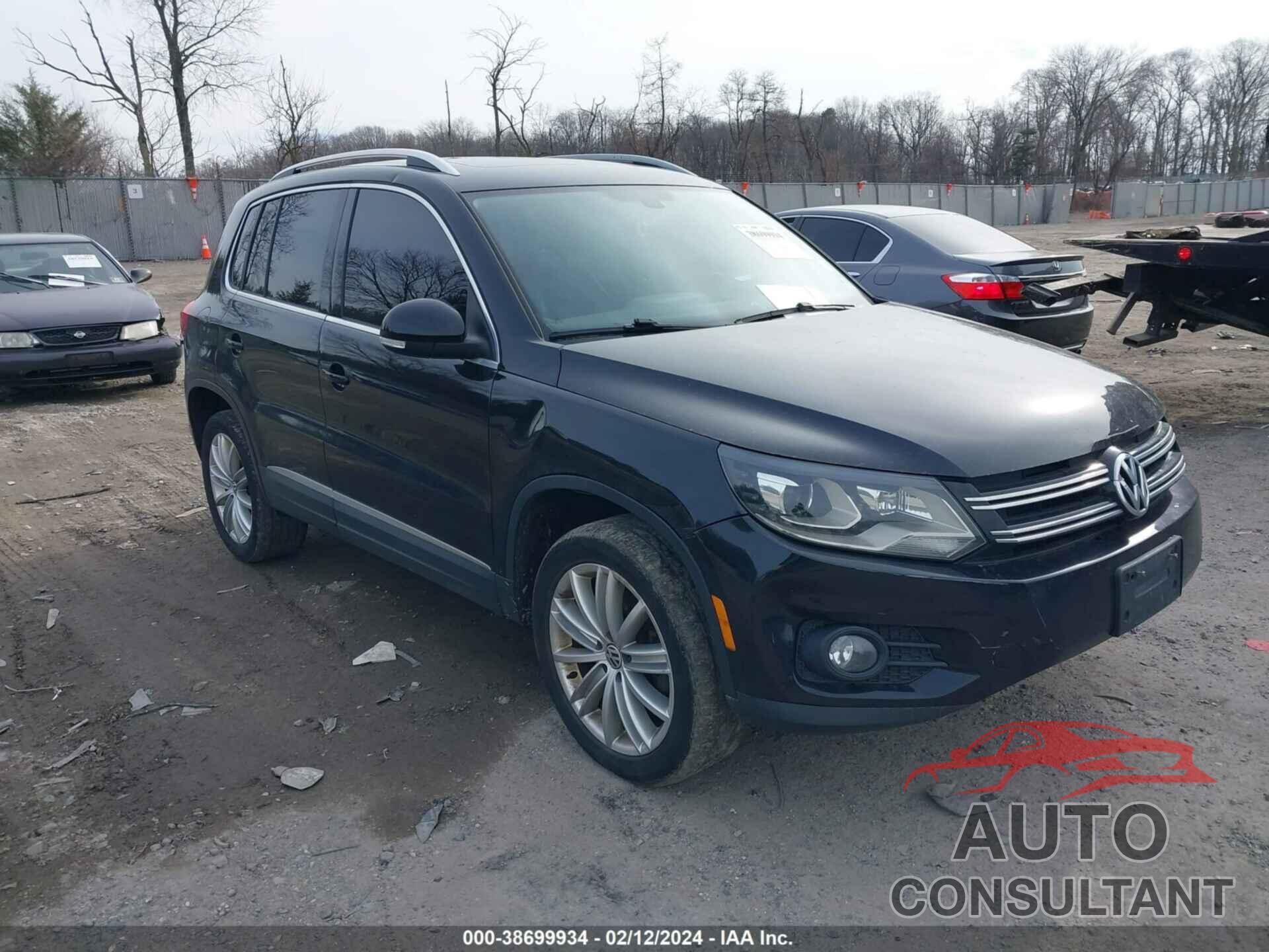 VOLKSWAGEN TIGUAN 2016 - WVGBV7AX7GW606056