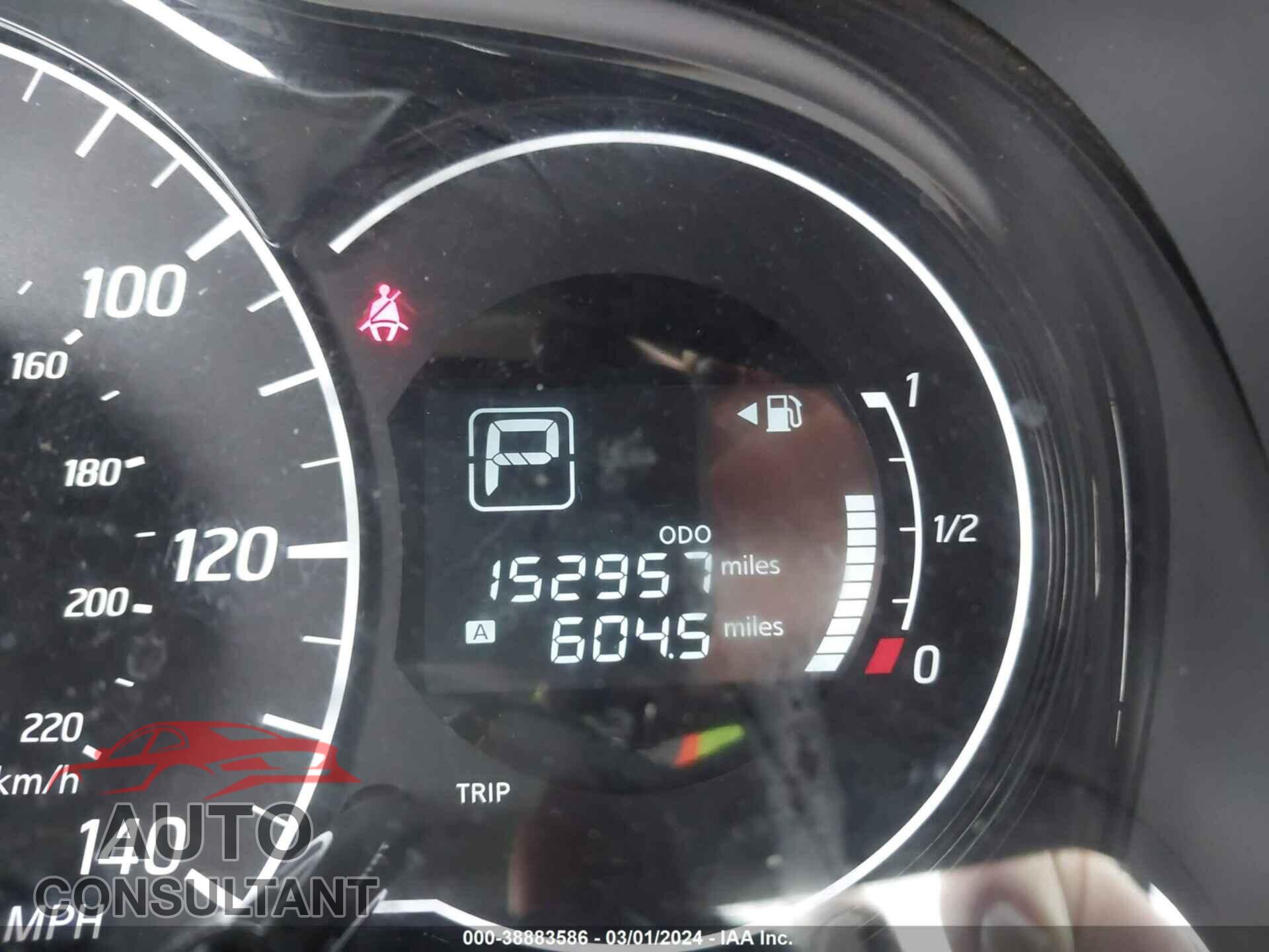 NISSAN VERSA NOTE 2017 - 3N1CE2CP7HL371595