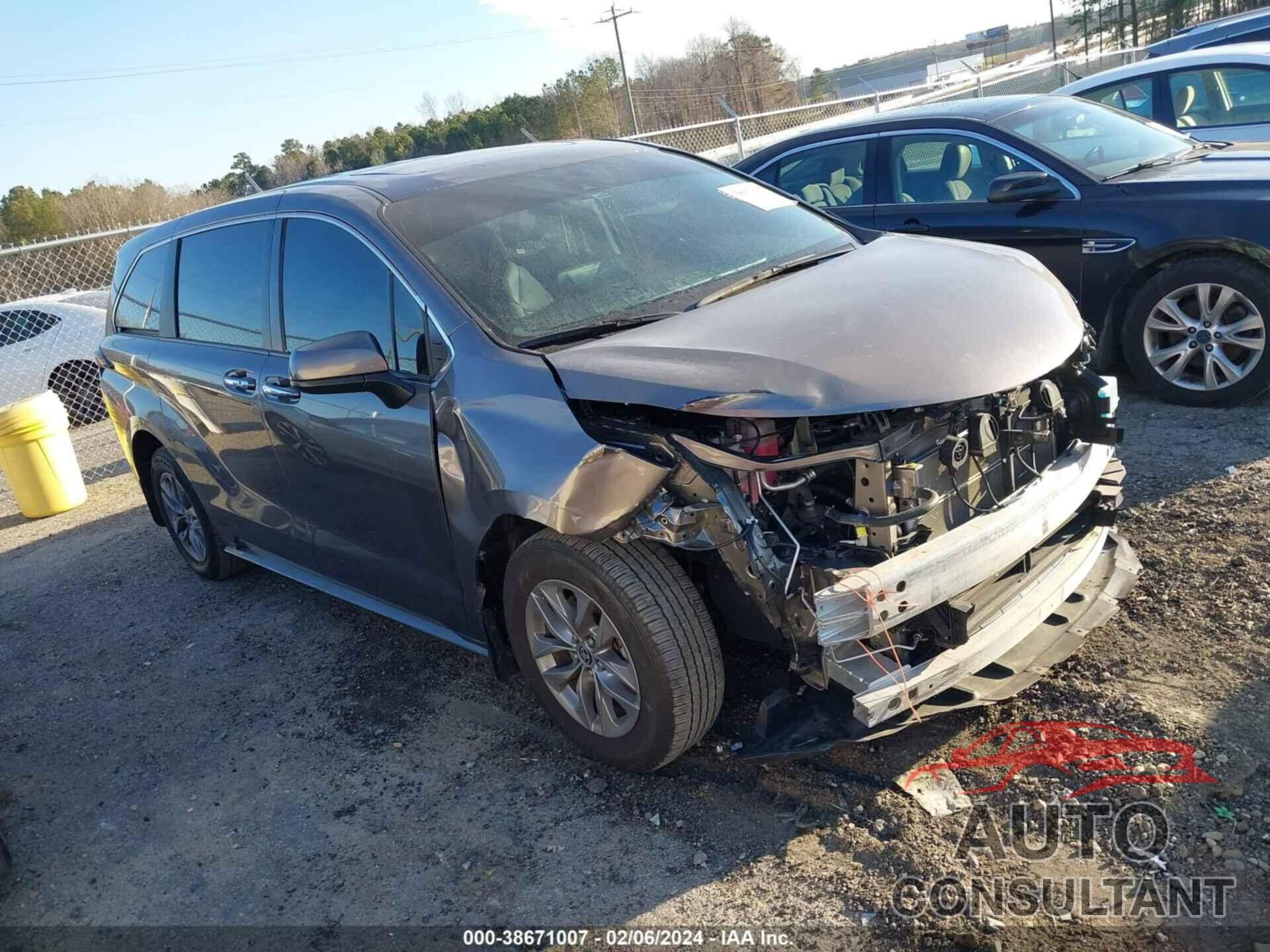 TOYOTA SIENNA 2022 - 5TDYRKEC2NS108308